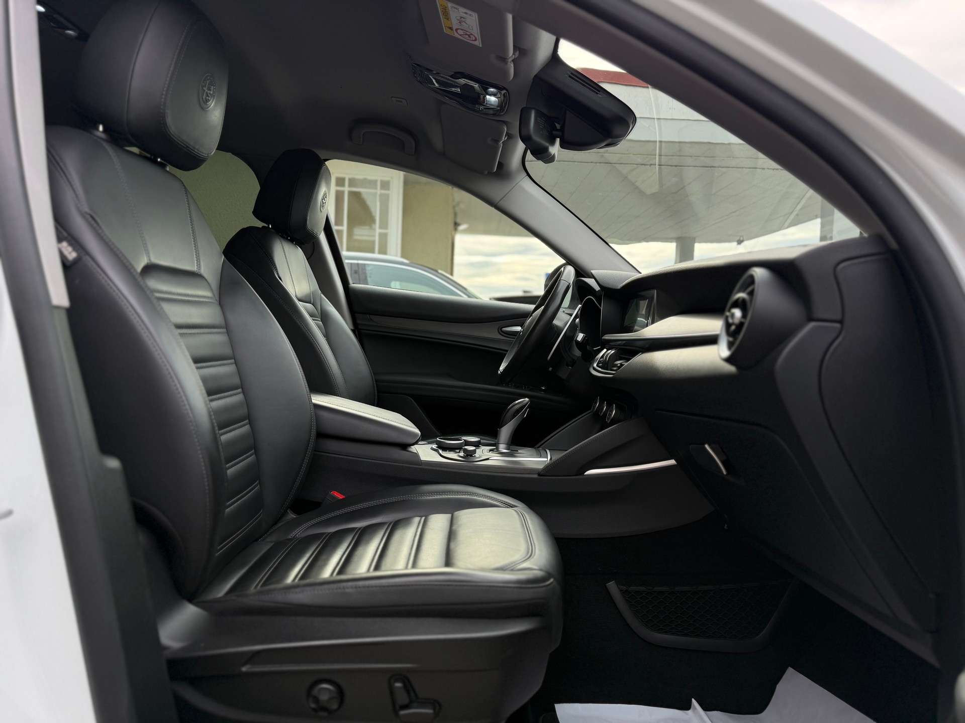 ALFA ROMEO Stelvio 2.0 Super Q4 Automatic-image-13
