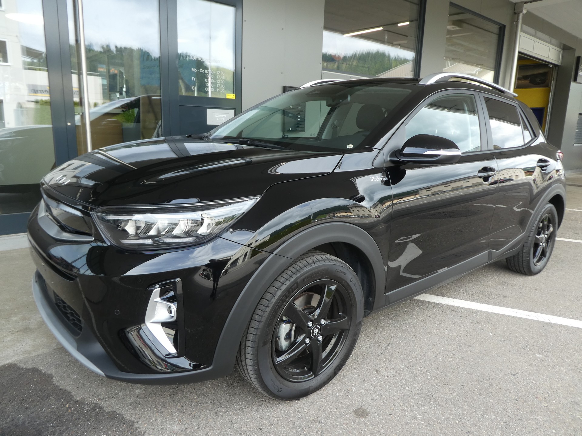 KIA Stonic 1.0 T-GDI MHEV Style iMT-image-1