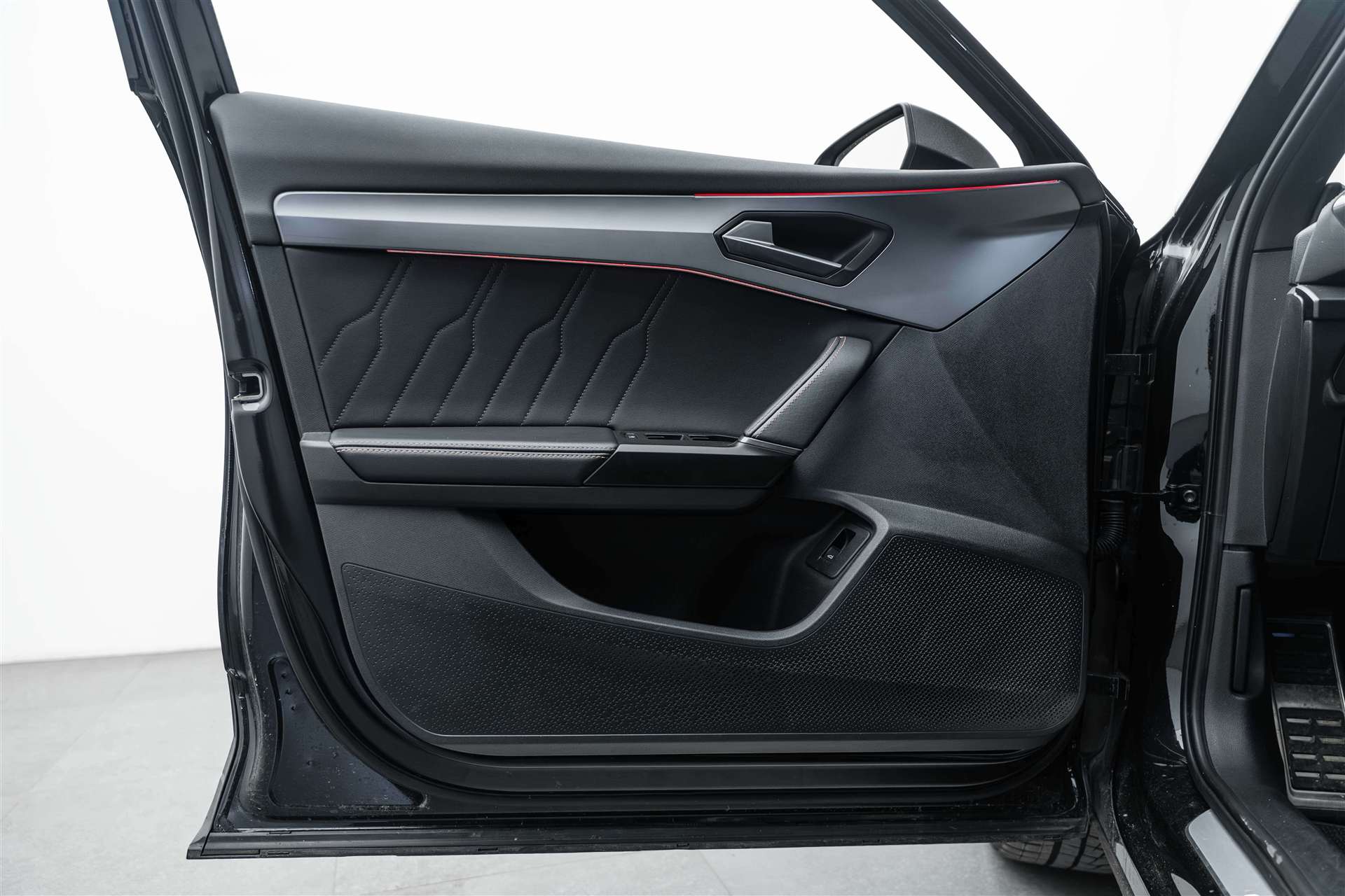 CUPRA Formentor 2.5TSI VZ5 4Drive DSG 390PS-image-6