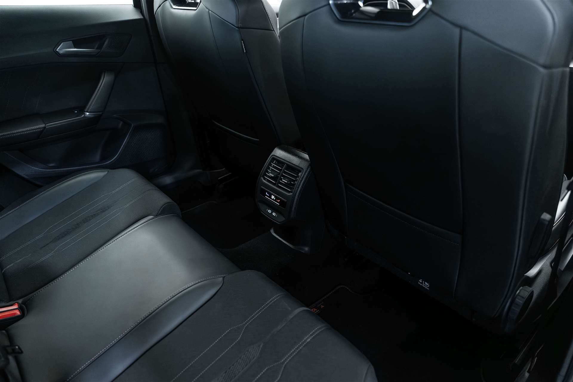 CUPRA Formentor 2.5TSI VZ5 4Drive DSG 390PS-image-12