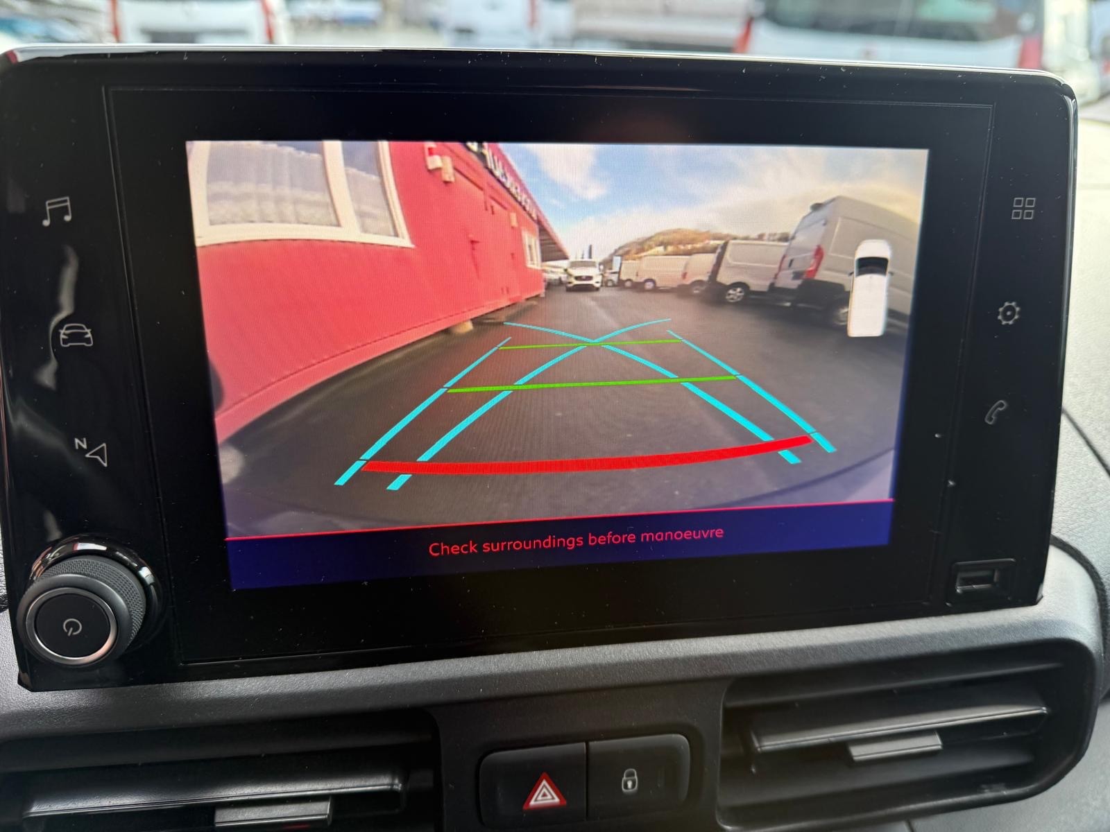 CITROEN Berlingo Van 1.2 Pure Tech 130 s/s Club EAT8 1000kg-image-5