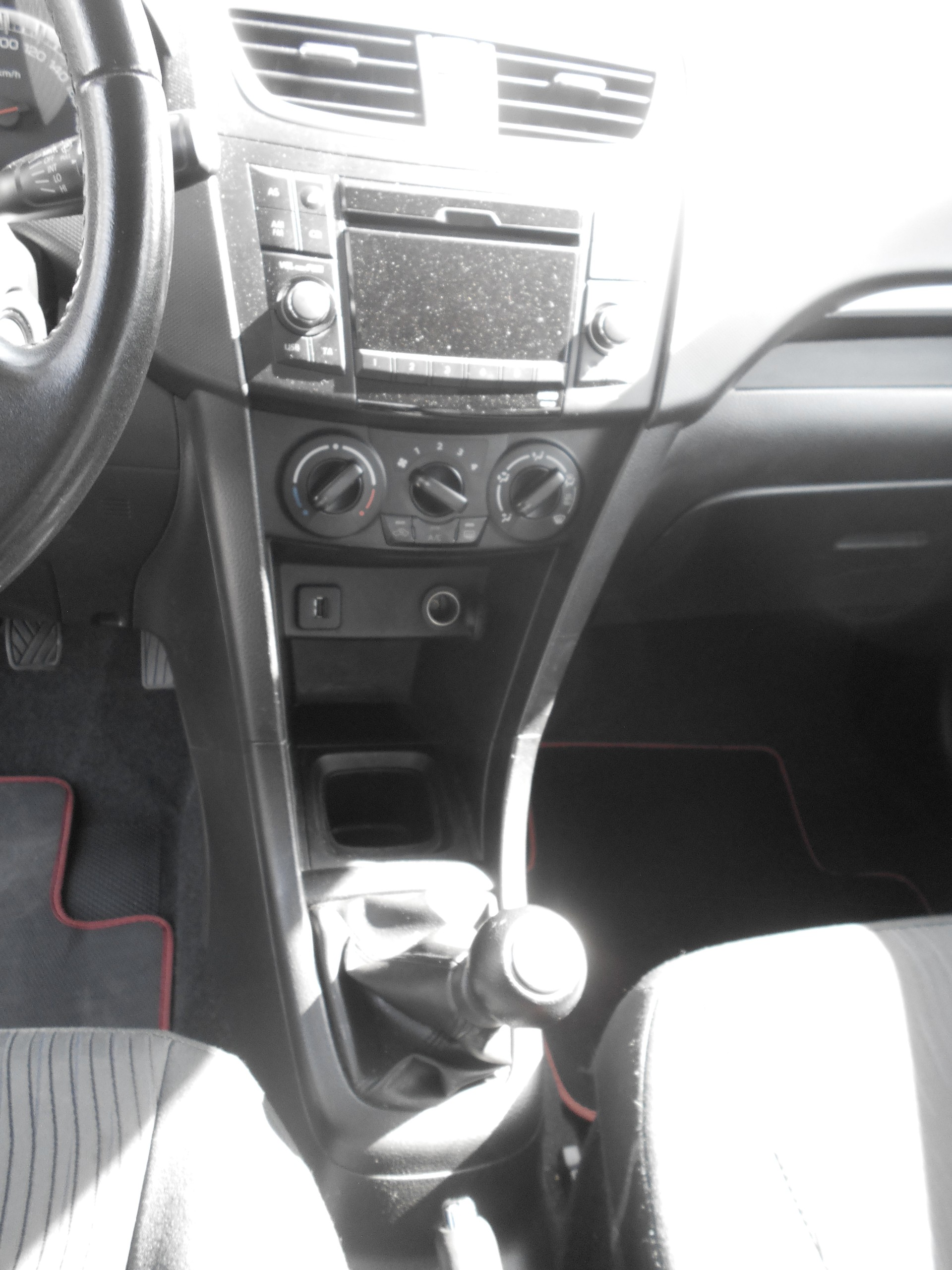SUZUKI Swift 1.2i 16V PizSulai 4x4-image-10