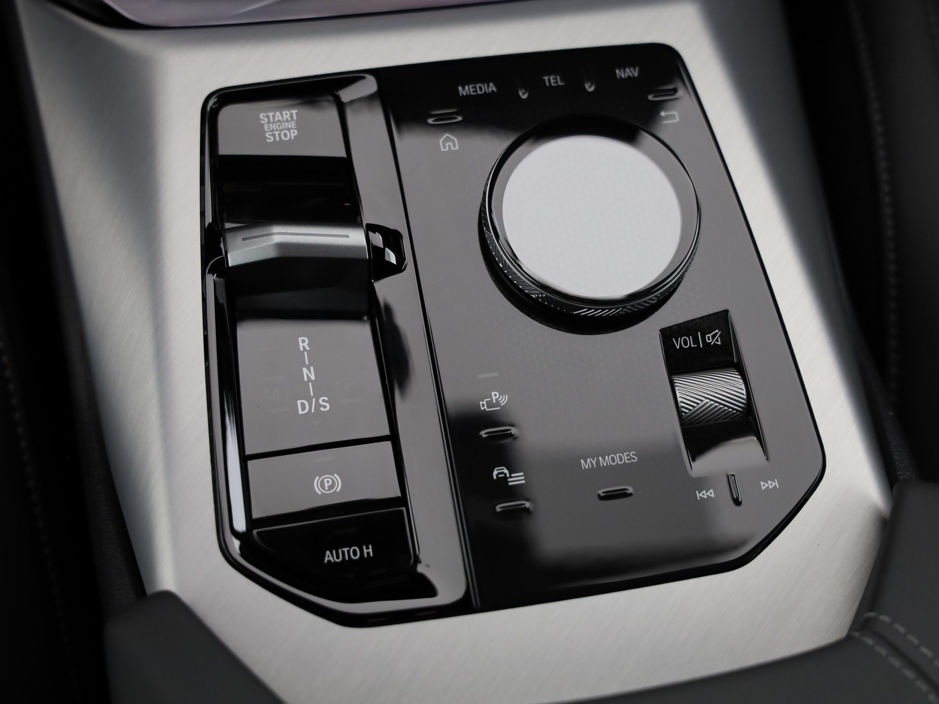 BMW X3 20i xDrive-image-16