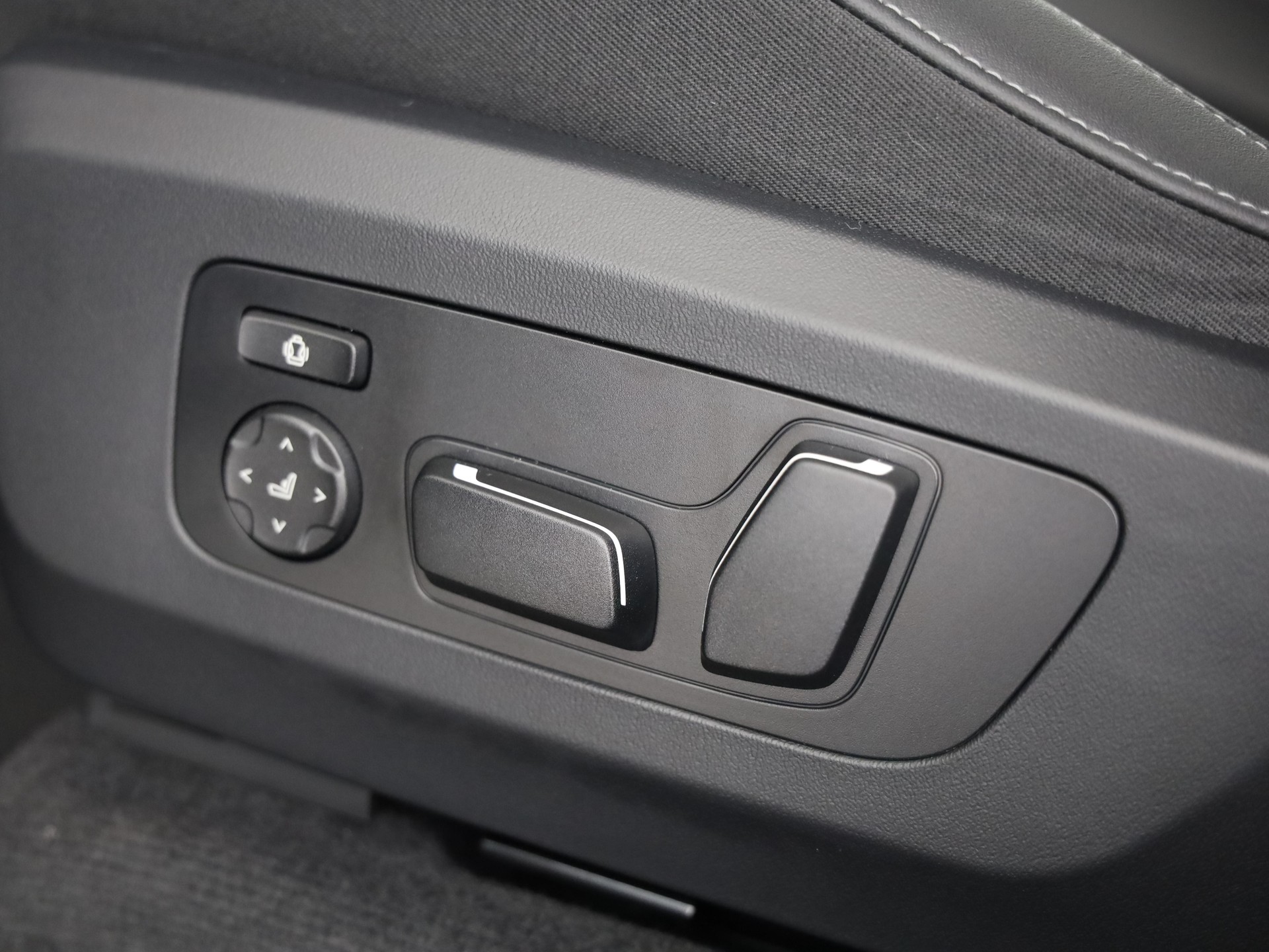 BMW X3 20i xDrive-image-10
