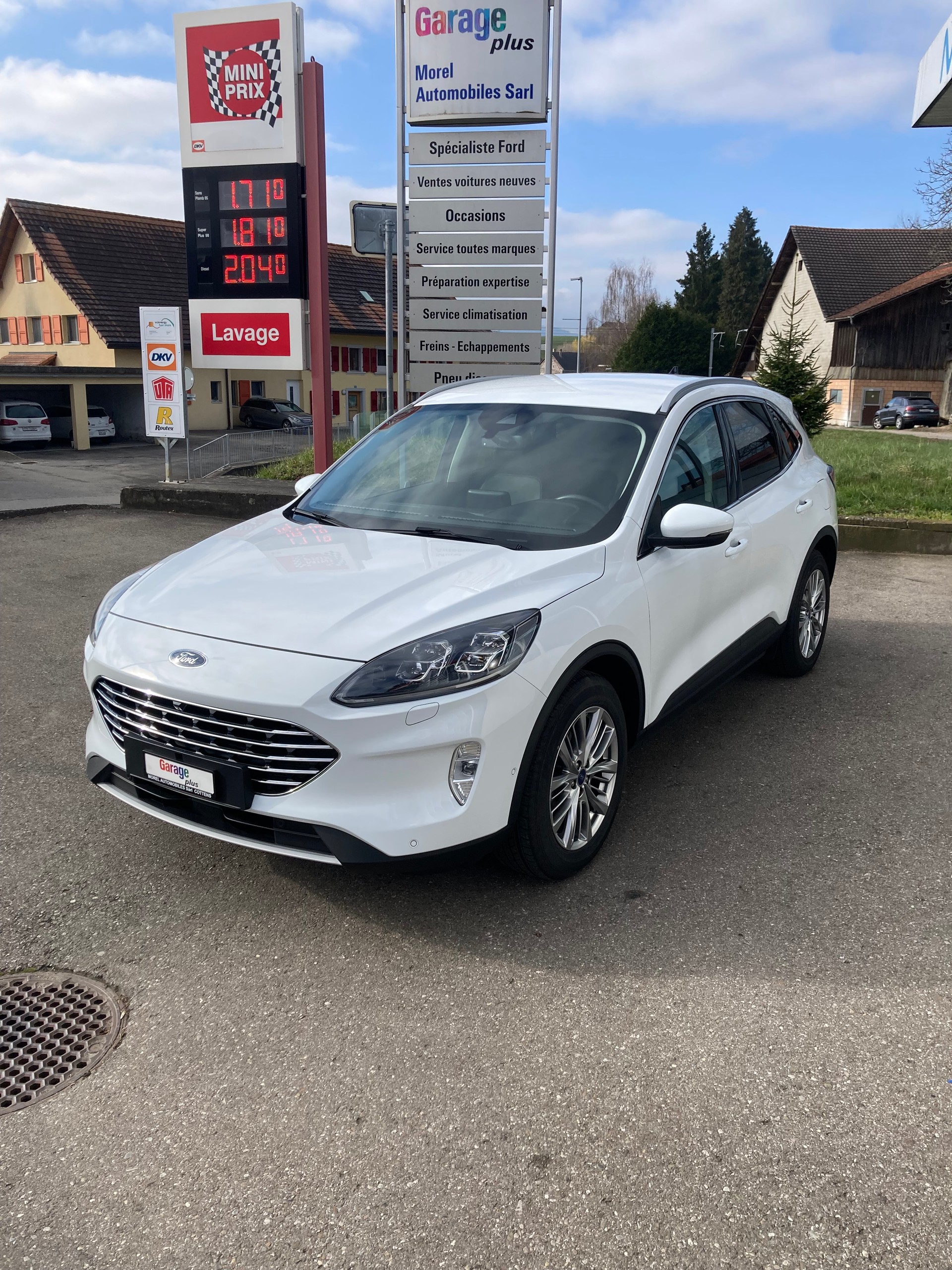 FORD Kuga 2.0 EcoBlue Hybrid Titanium X 2WD