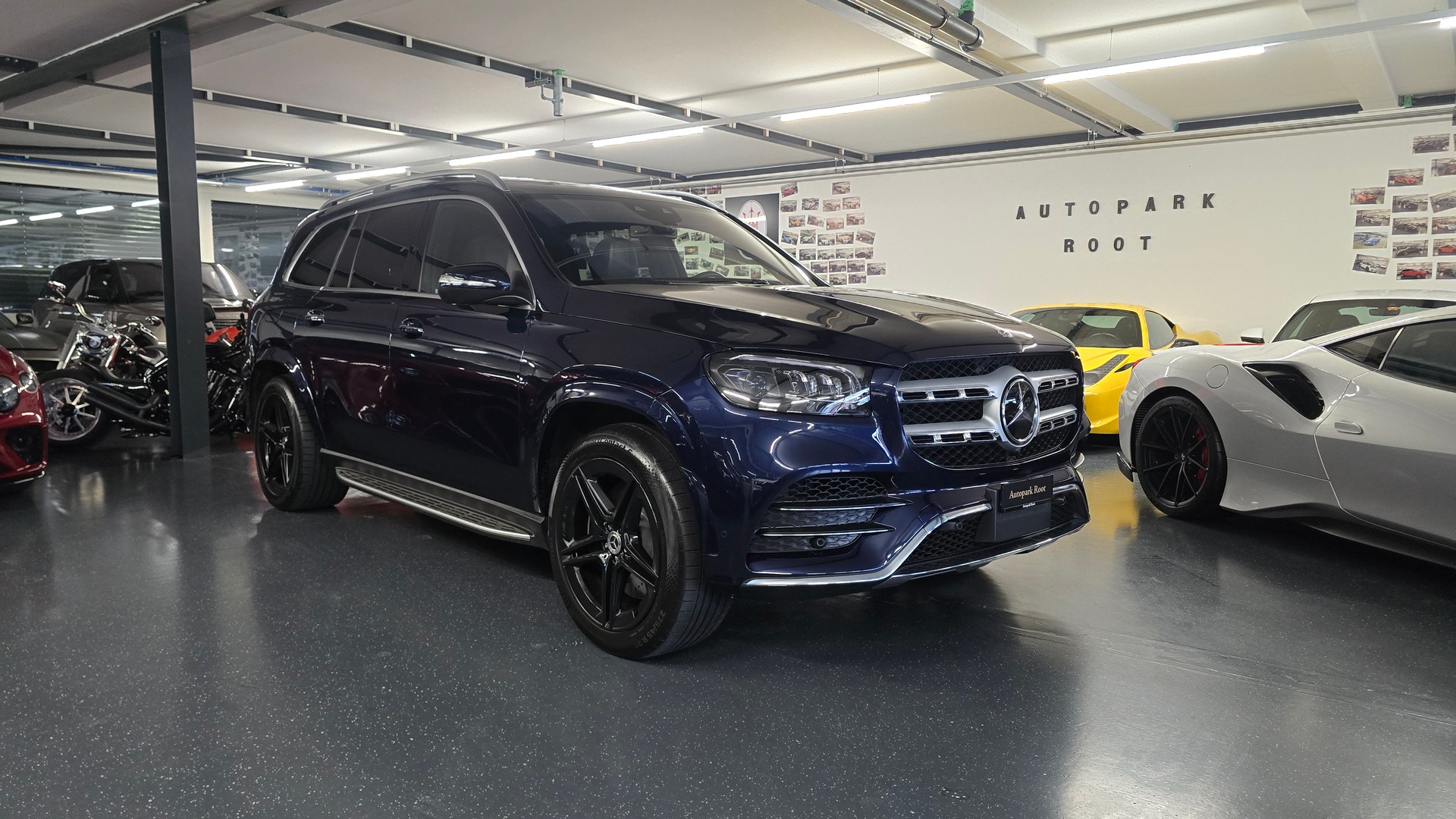 MERCEDES-BENZ GLS 580 AMG 4Matic 9G-Tronic Exklusiv-image-12