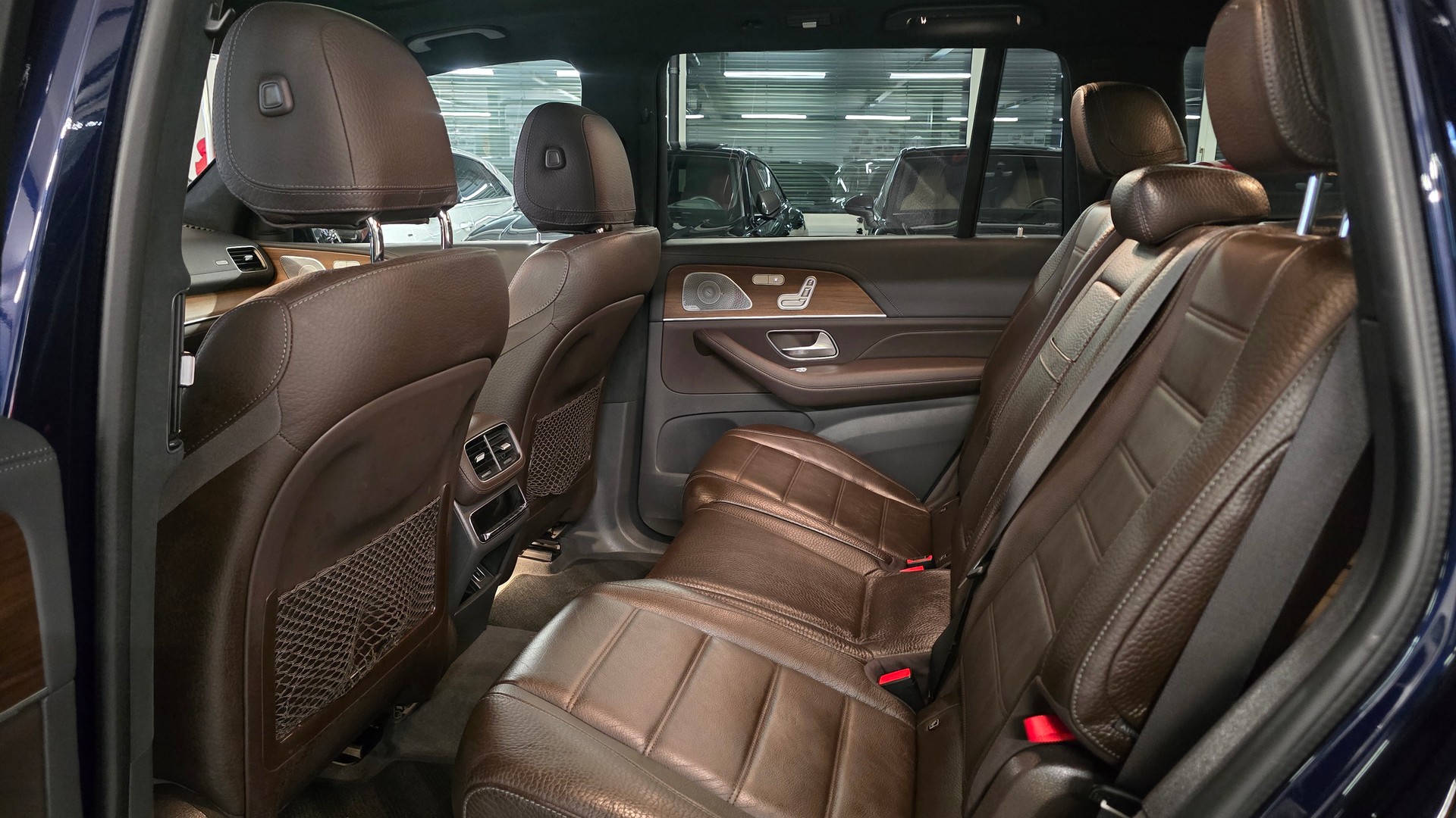 MERCEDES-BENZ GLS 580 AMG 4Matic 9G-Tronic Exklusiv-image-20