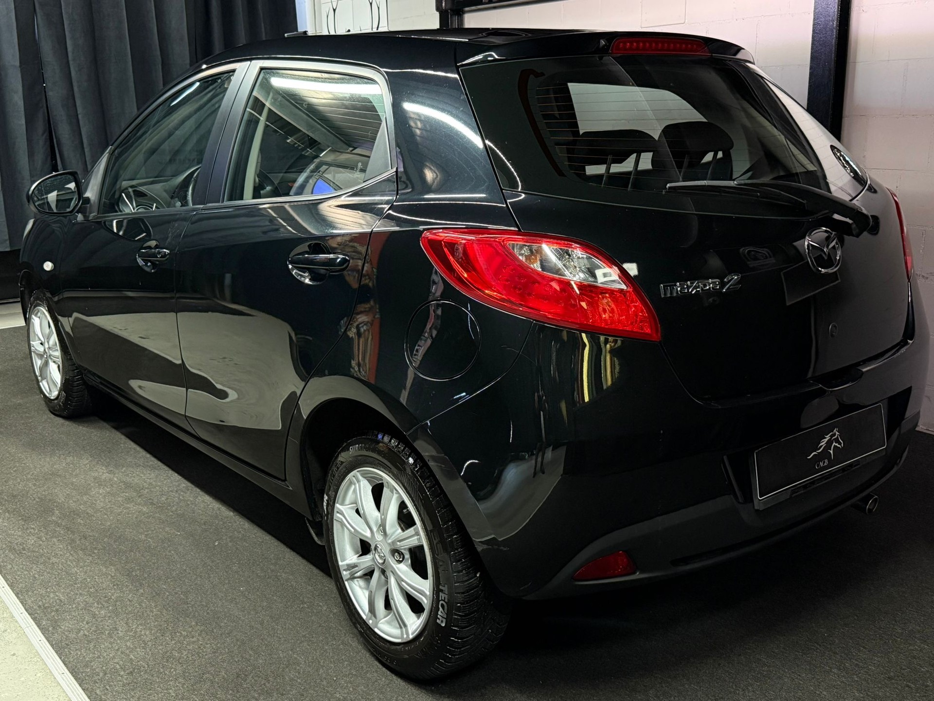 MAZDA 2 1.5i 16V Exclusive Automatic-image-3