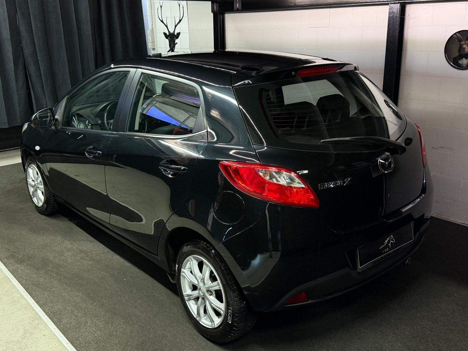 MAZDA 2 1.5i 16V Exclusive Automatic-image-2