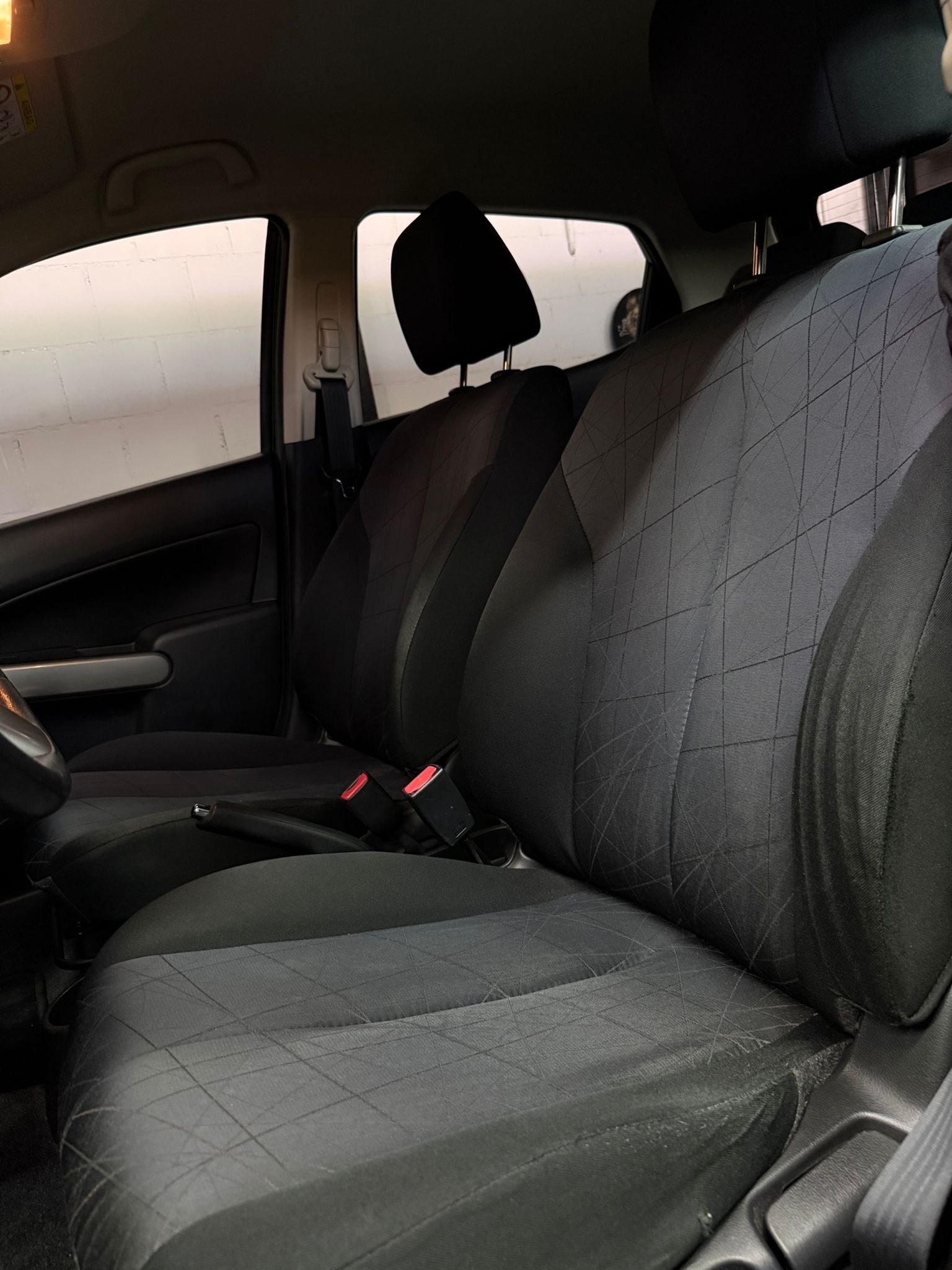 MAZDA 2 1.5i 16V Exclusive Automatic-image-7