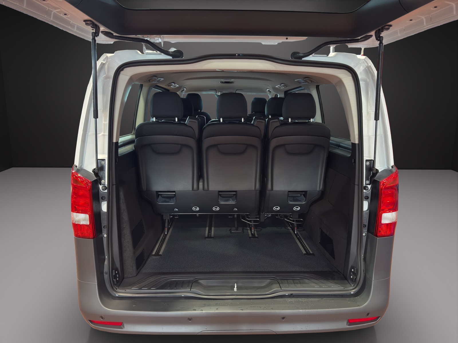 MERCEDES-BENZ Vito 114 CDI Lang Tourer 9G-Tronic Pro-image-10