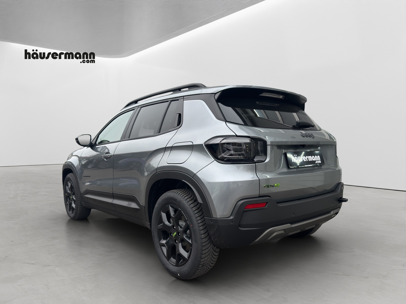 JEEP Avenger 1.2 MHEV Overland 4xe-image-3