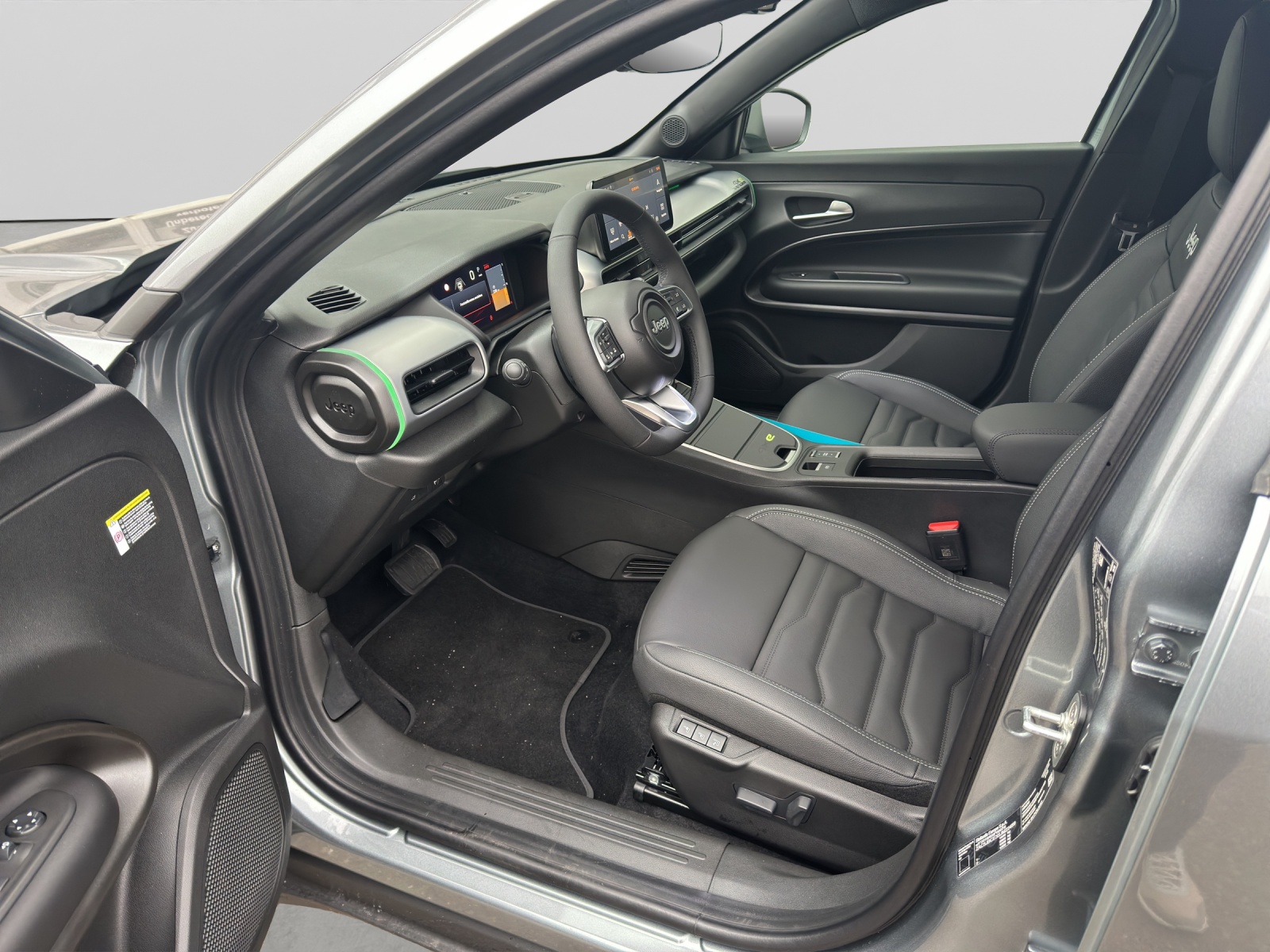 JEEP Avenger 1.2 MHEV Overland 4xe-image-5