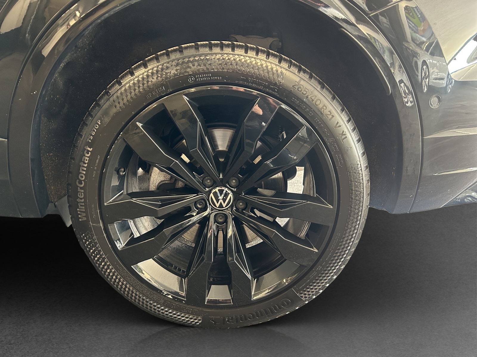 VW Touareg 3.0 TSI R-Line Tiptronic-image-10