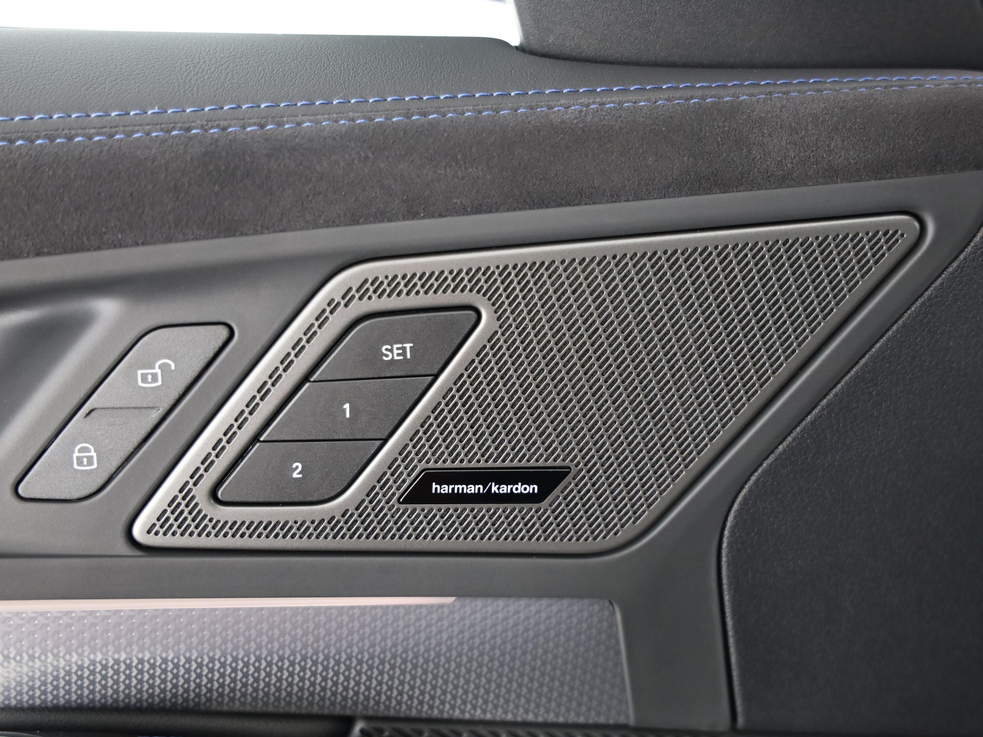 BMW X2 M35i-image-12