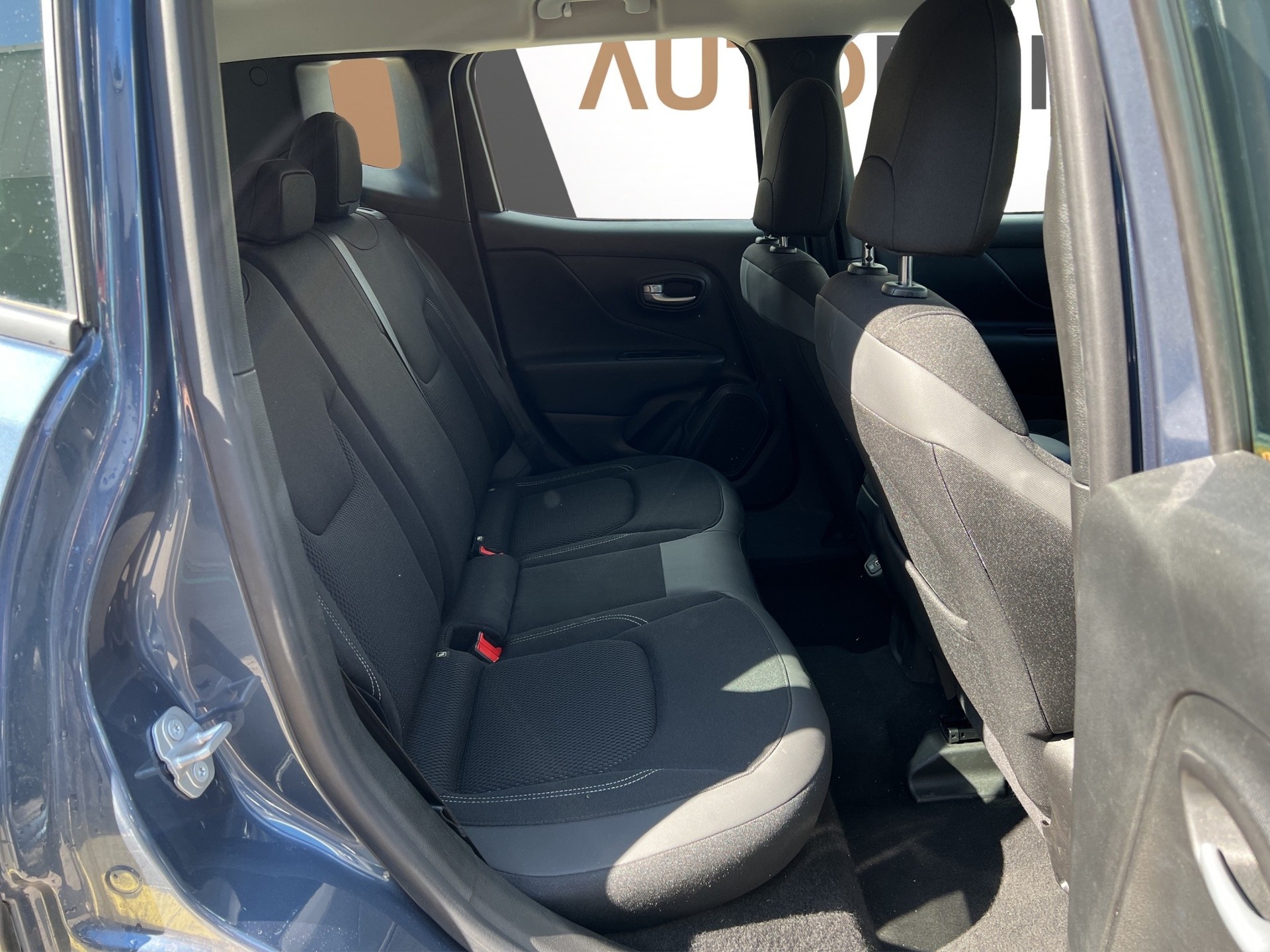 JEEP Renegade 1.5 Turbo Summit-image-15