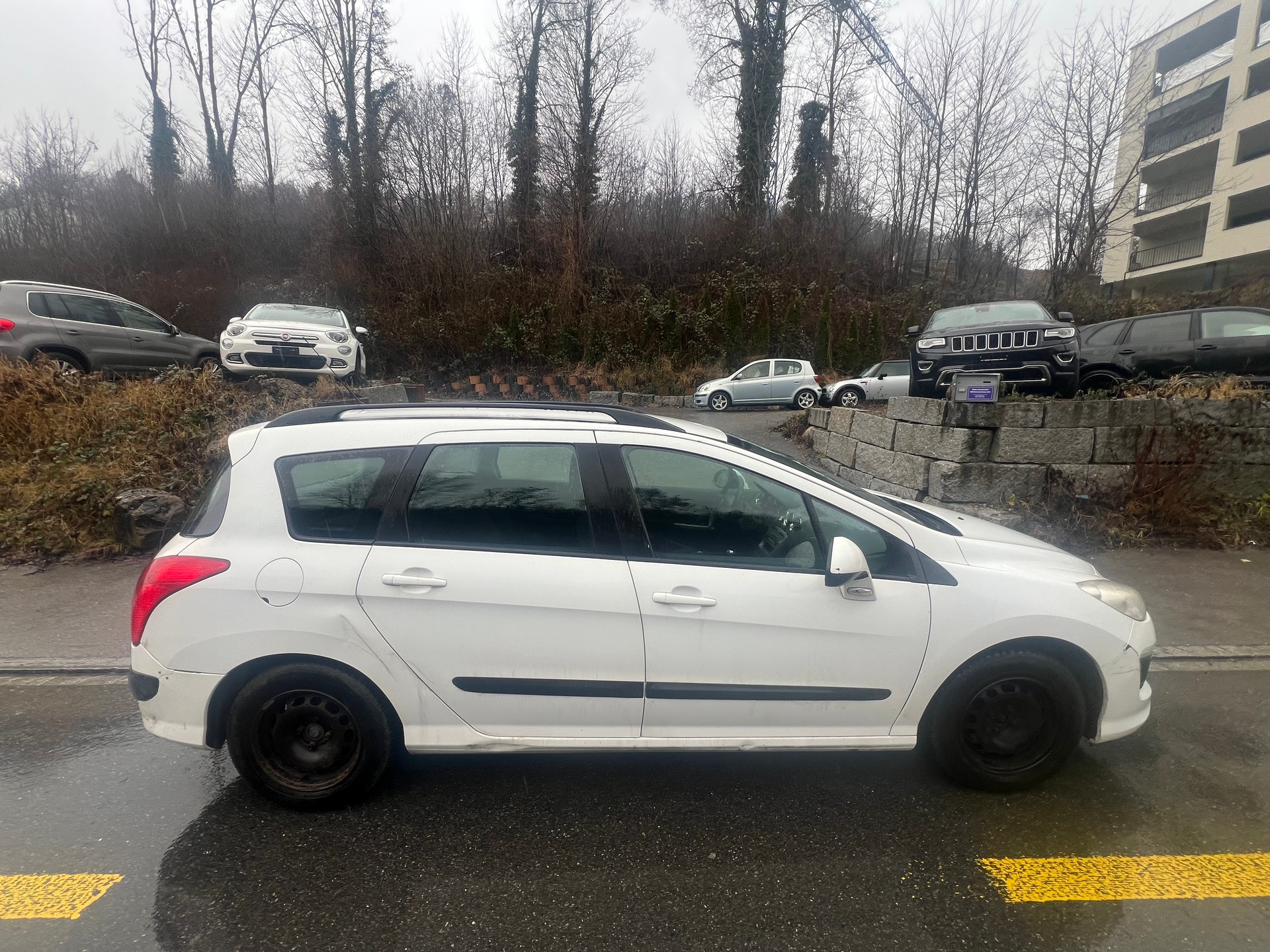 PEUGEOT 308 SW 1.4 16V VTI Access-image-3