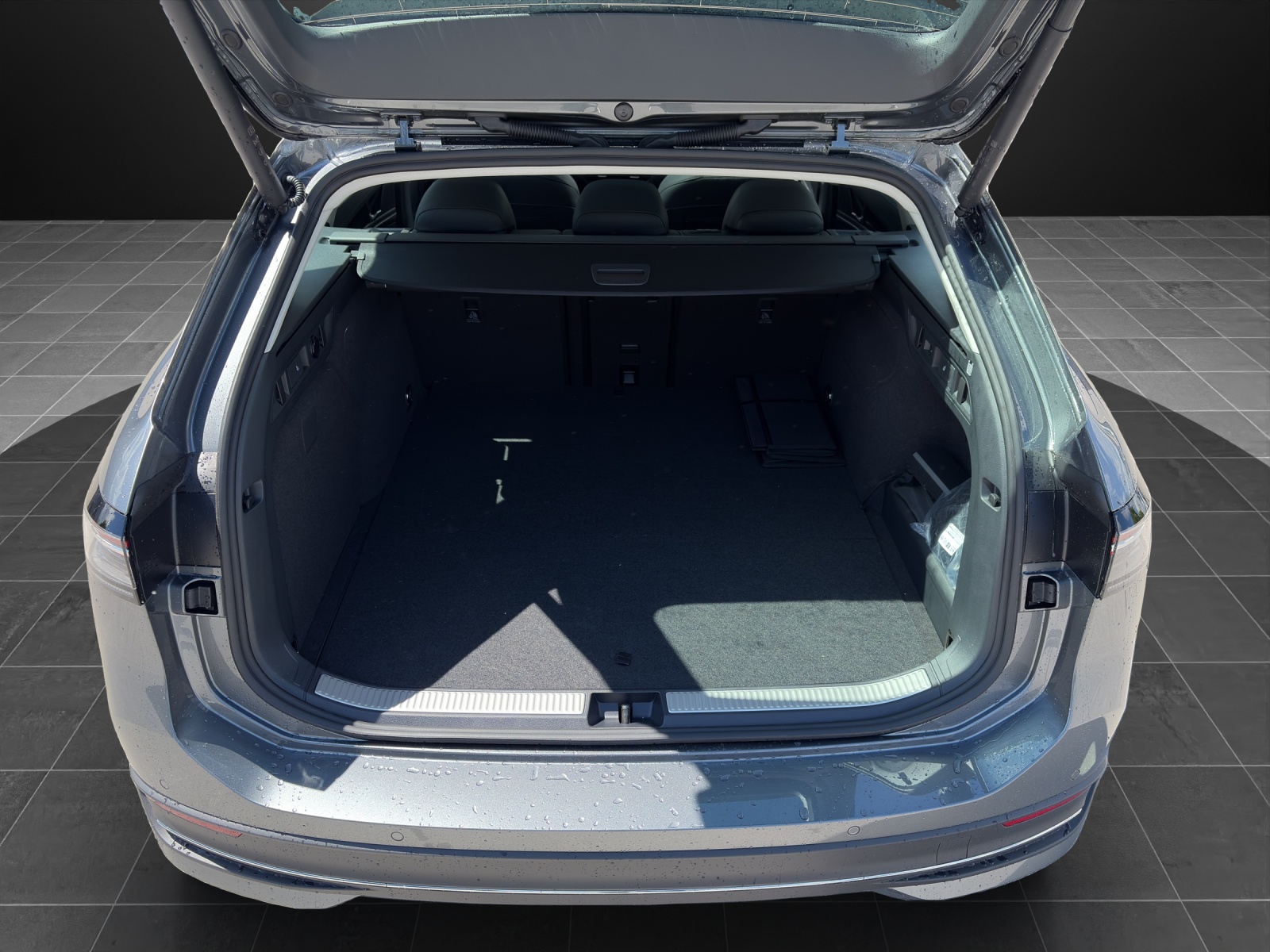 VW Passat Variant 1.5 TSI evo2 Plug-In- Hybrid Business DSG-image-12