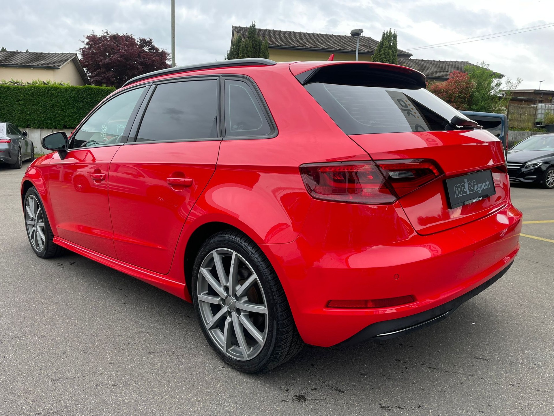 AUDI A3 Sportback 1.4 e-tron Ambition S-tronic-image-5