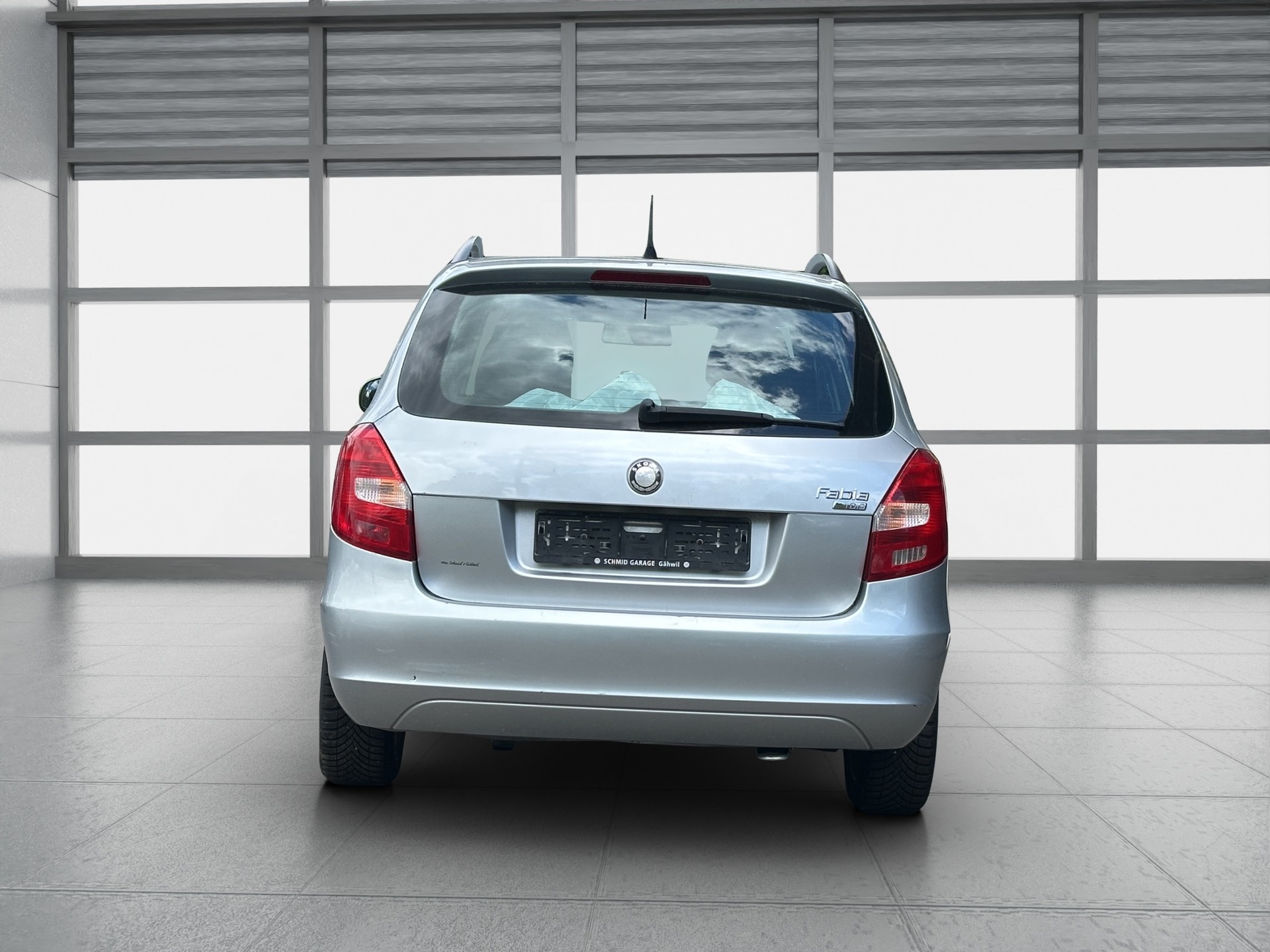 SKODA Fabia 1.9 TDI Ambiente-image-4