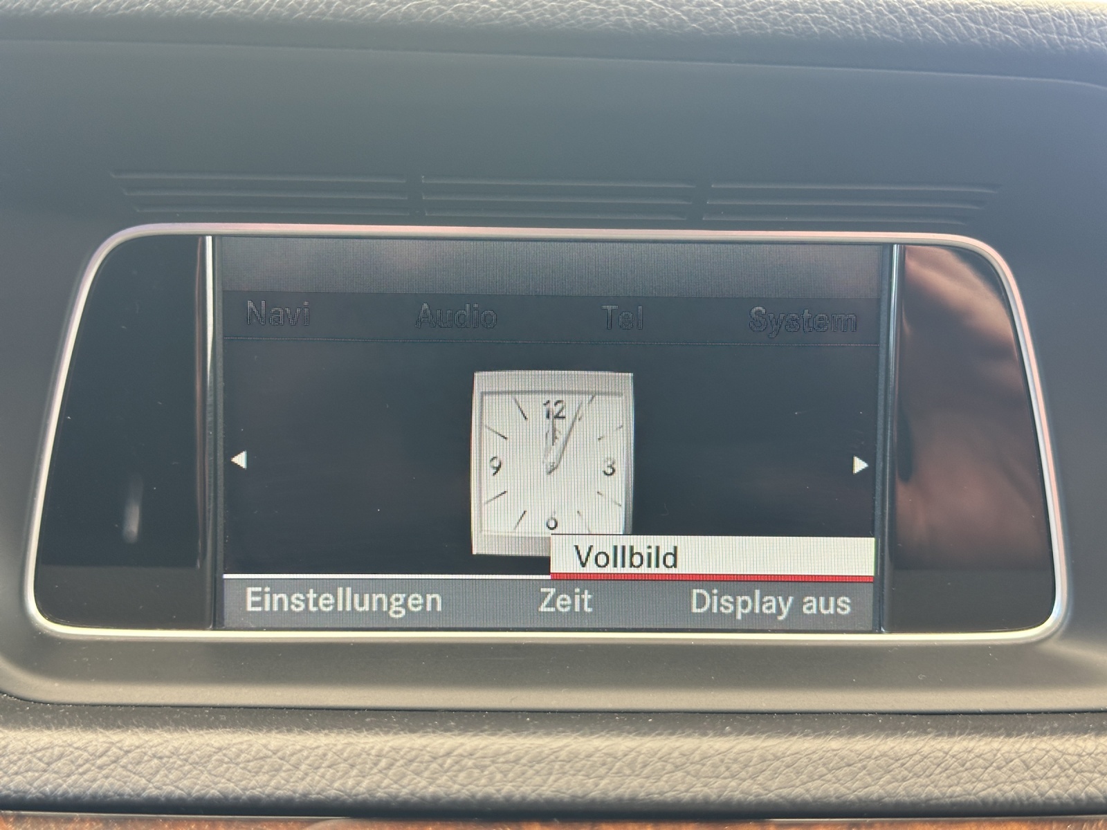 MERCEDES-BENZ E 200 CDI Avantgarde 7G-Tronic-image-22