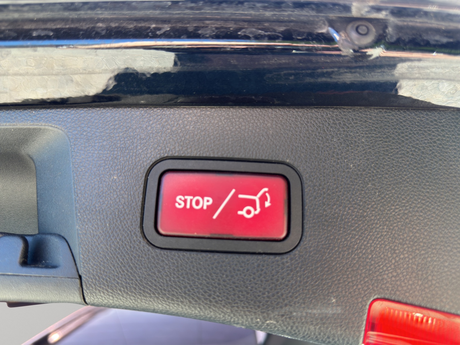 MERCEDES-BENZ E 200 CDI Avantgarde 7G-Tronic-image-21