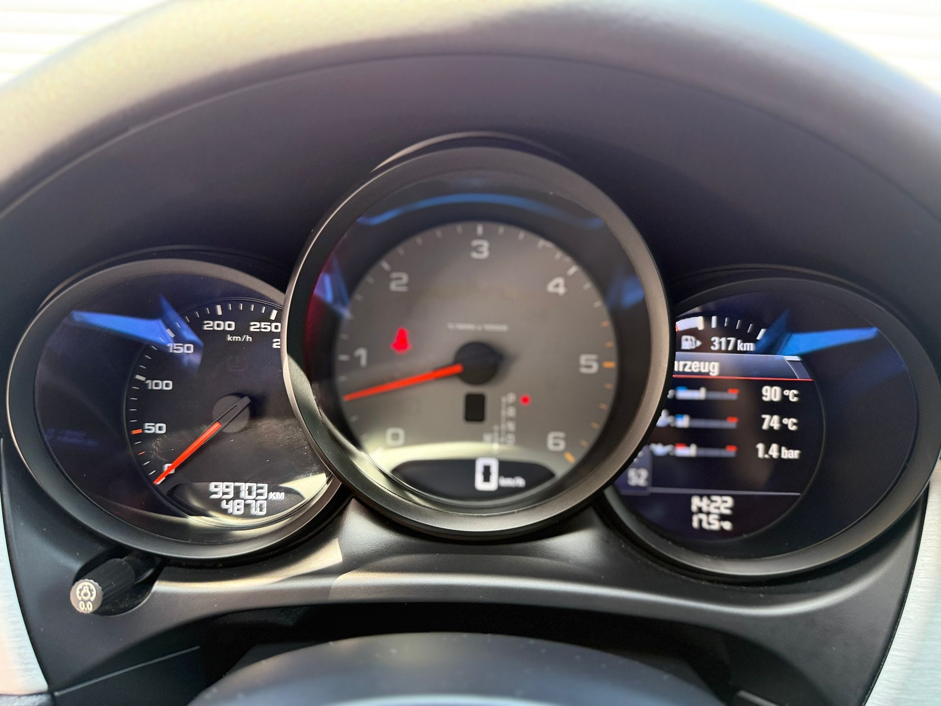PORSCHE Macan 3.0 V6 S Diesel-image-17
