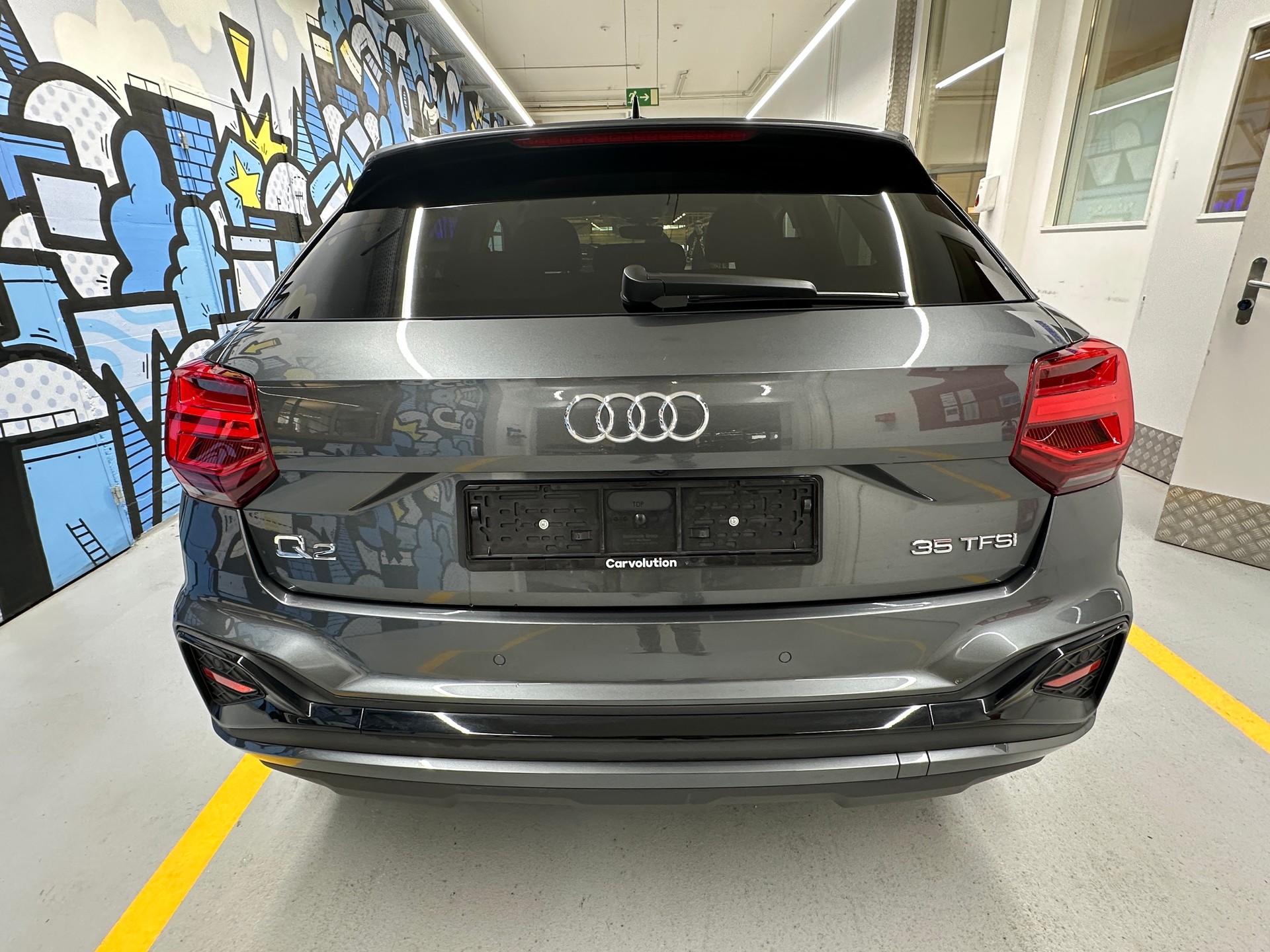 AUDI Q2 35 TFSI S line S-tronic-image-4