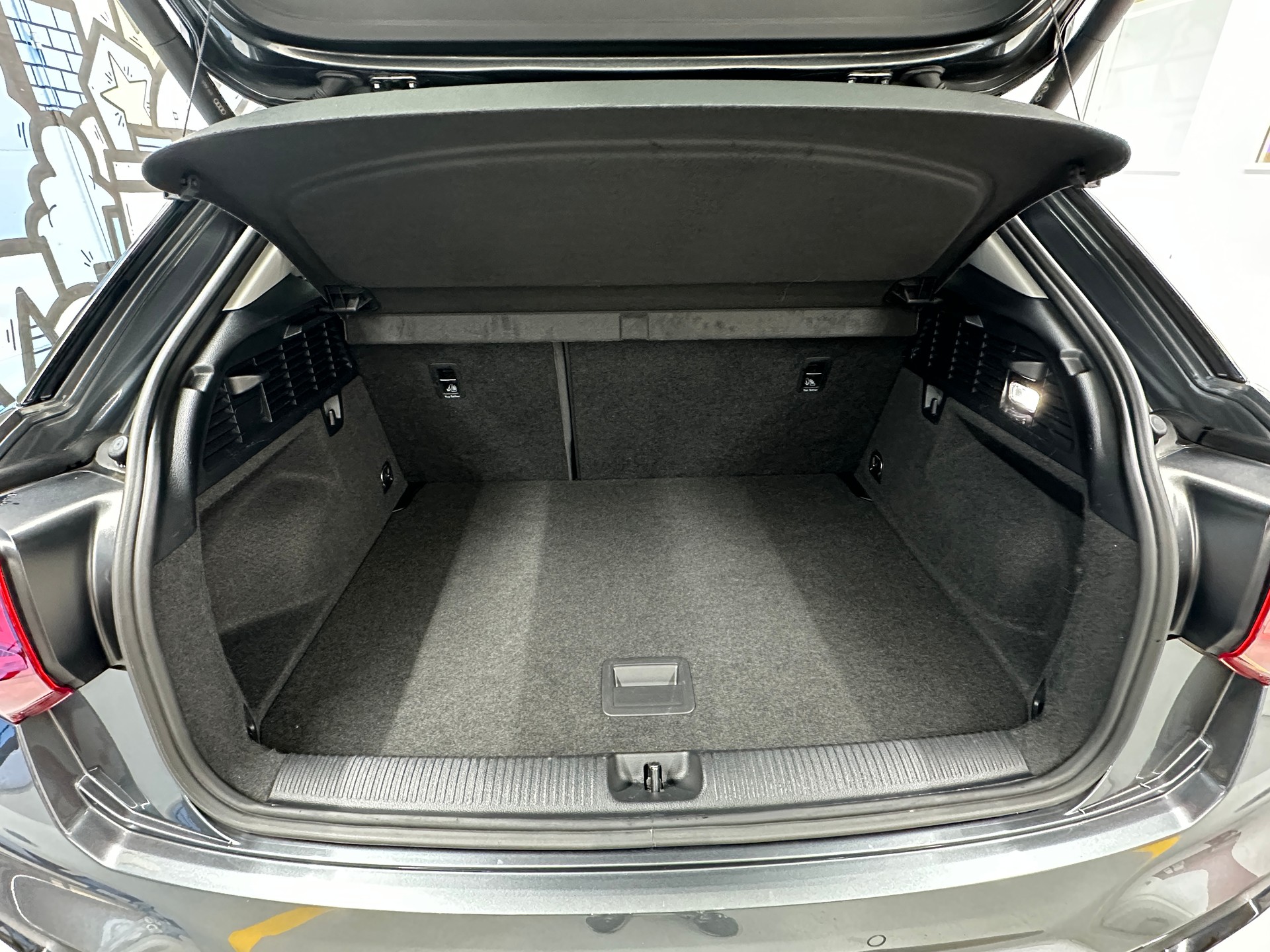 AUDI Q2 35 TFSI S line S-tronic-image-5