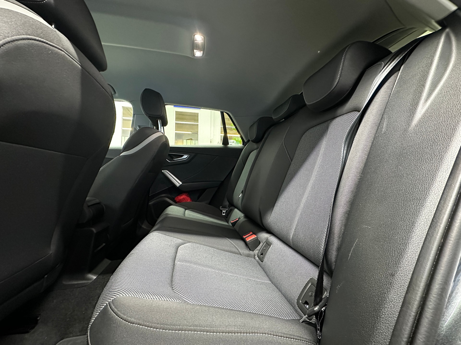 AUDI Q2 35 TFSI S line S-tronic-image-8