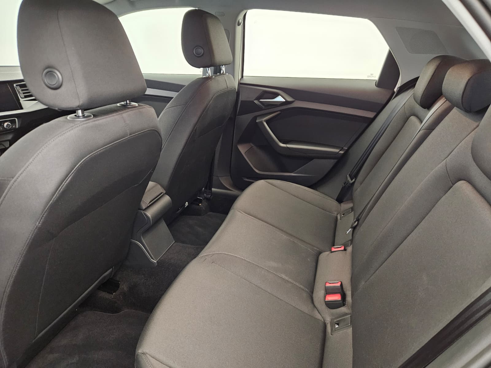 AUDI A1 Sportback 30 TFSI Attraction S-tronic-image-12