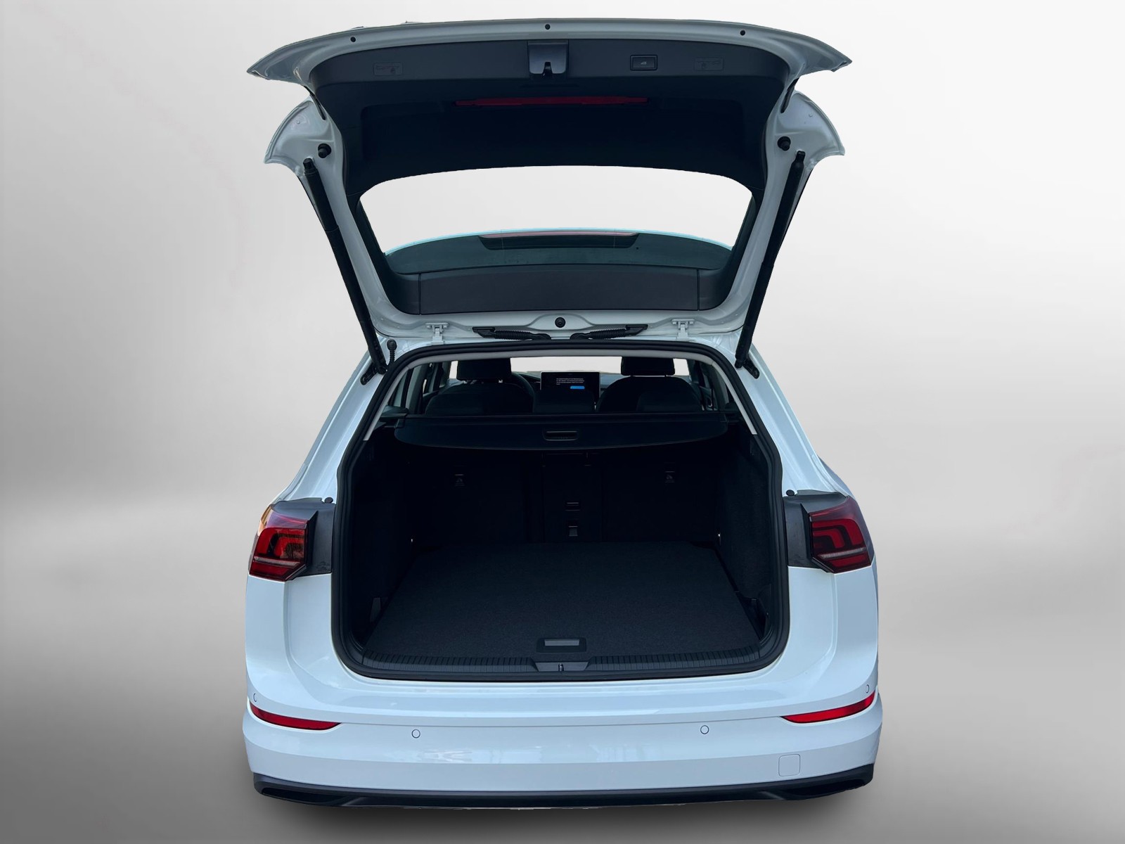 VW Golf Variant Life 2.0TDI 150PS DSG-image-9