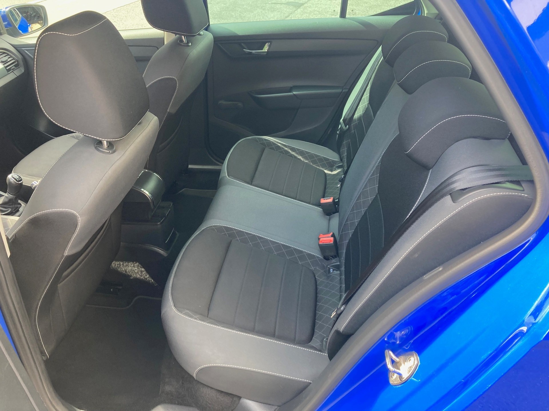 SKODA Fabia 1.0 MPI Ambition-image-7