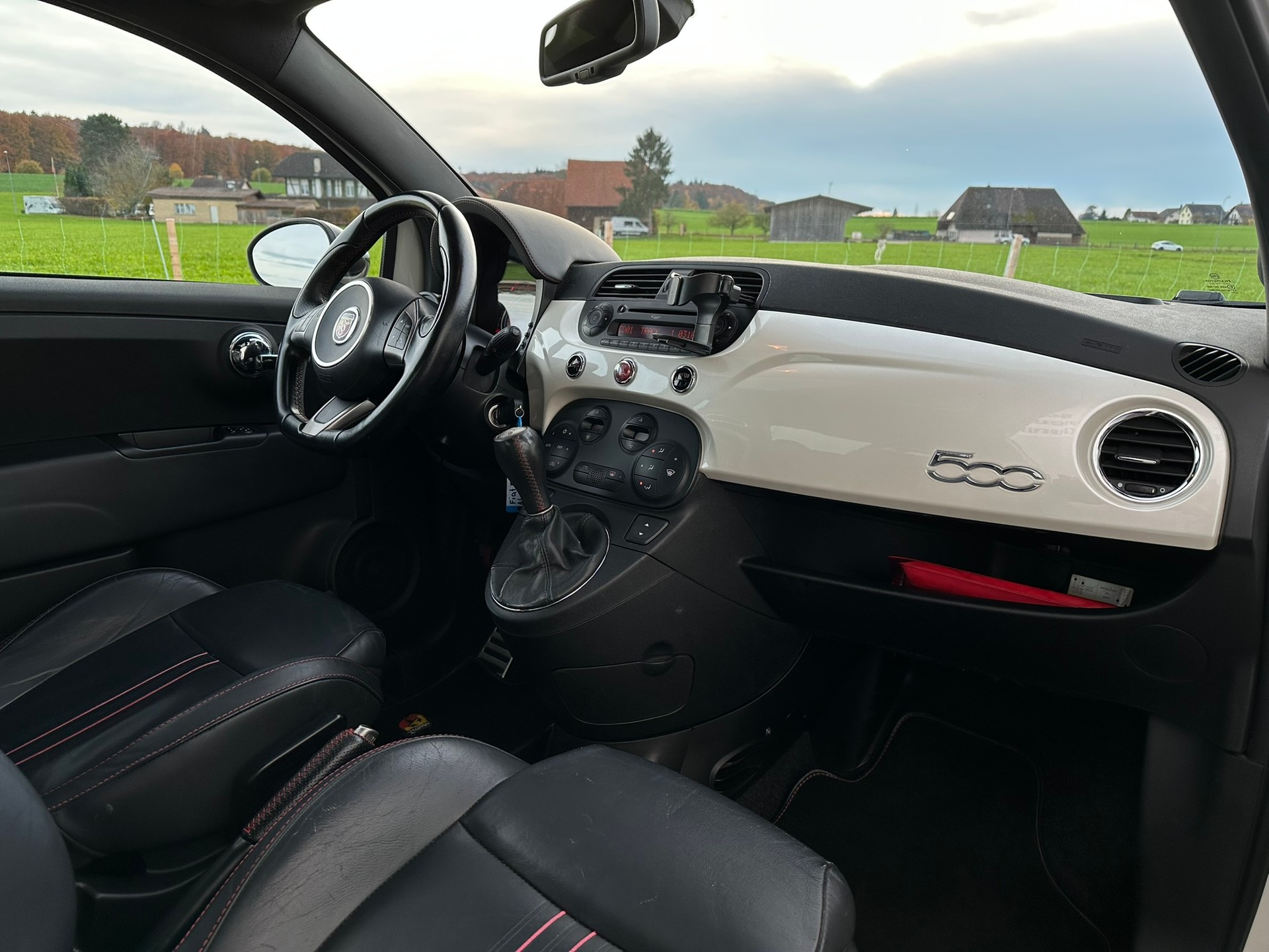 FIAT 500 1.4 16V Turbo Abarth-image-17