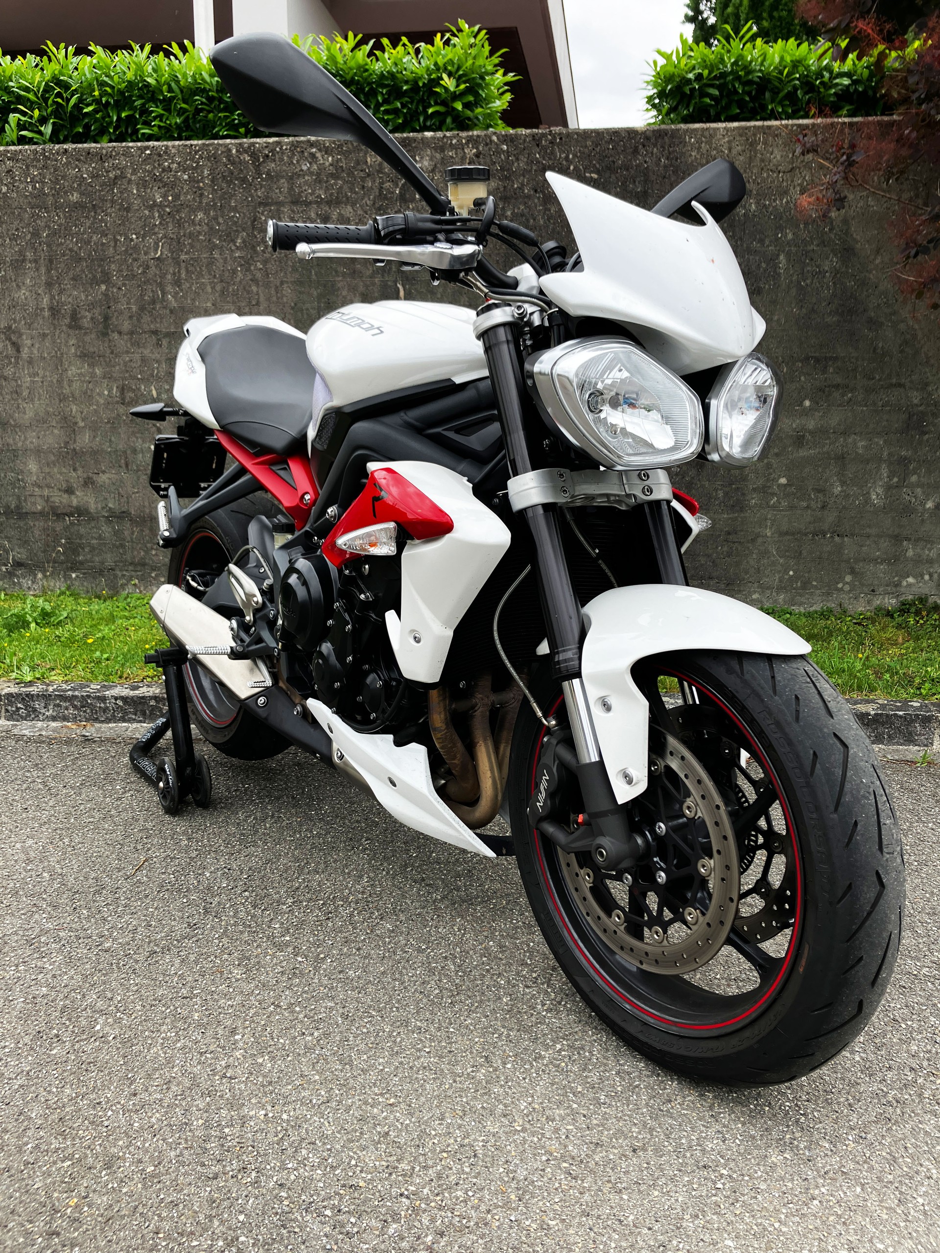 TRIUMPH Street Triple 675 R ABS-image-4