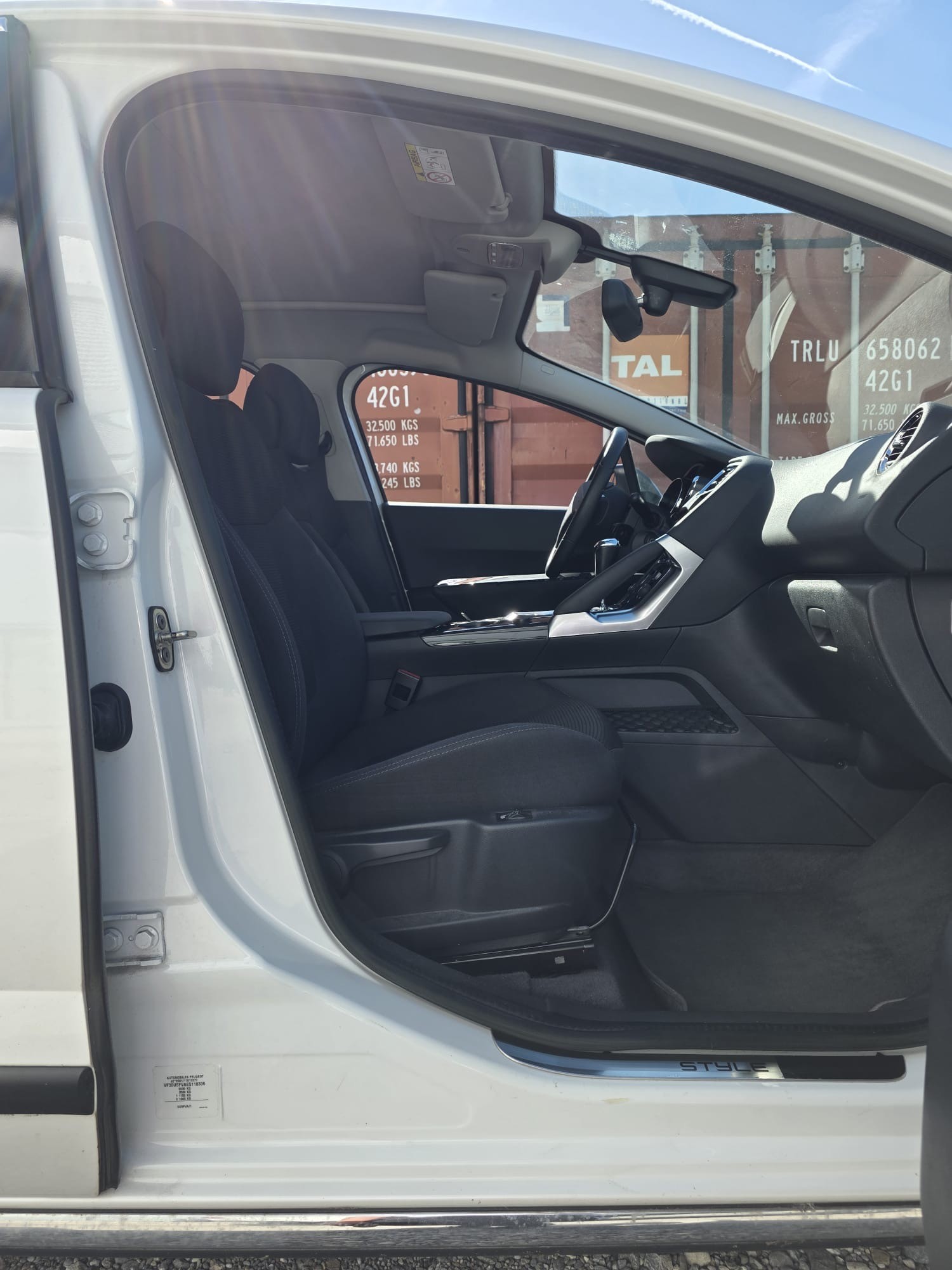 PEUGEOT 3008 1.6 16V T Platinum Tiptronic-image-7