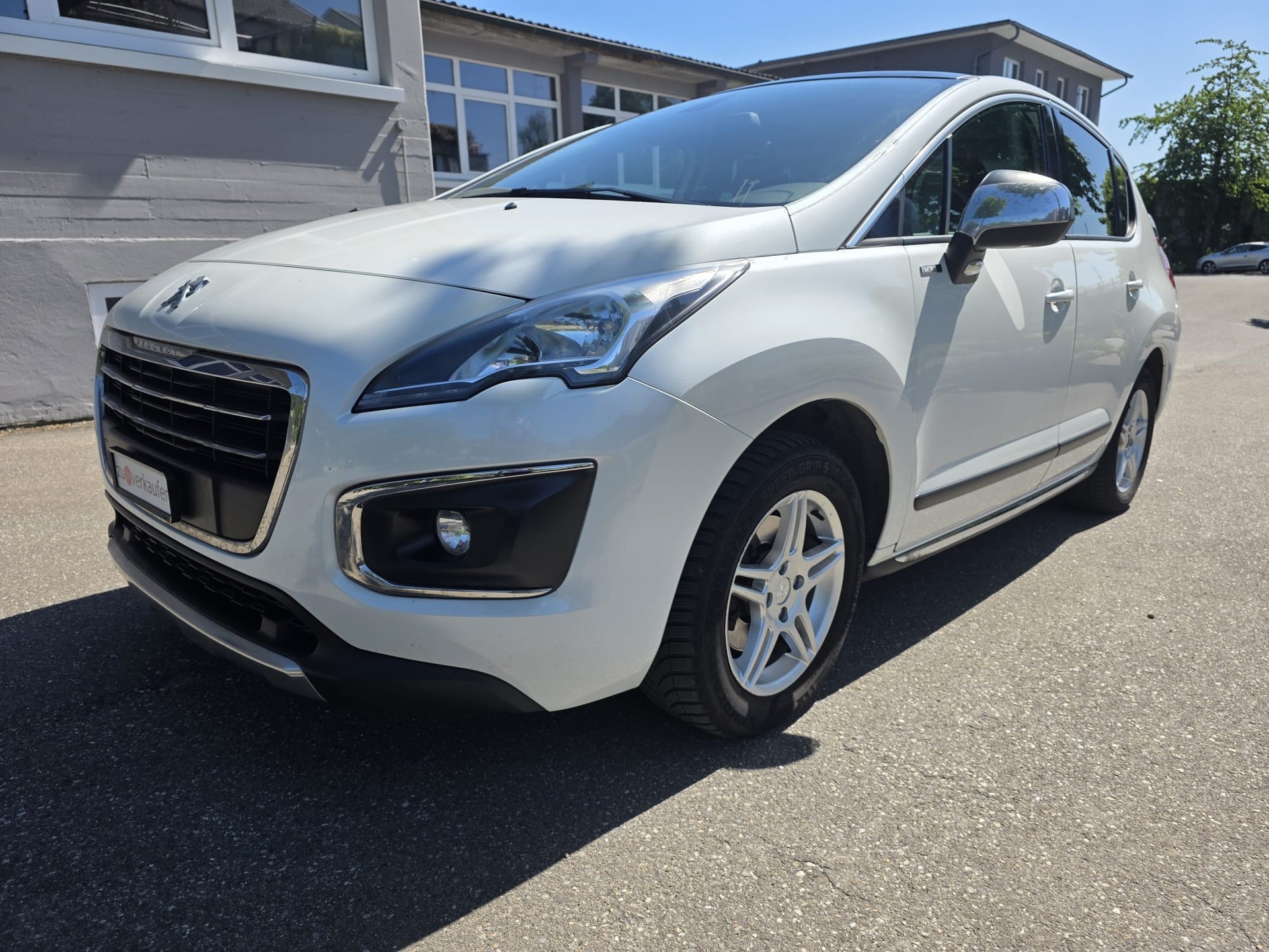 PEUGEOT 3008 1.6 16V T Platinum Tiptronic-image-0
