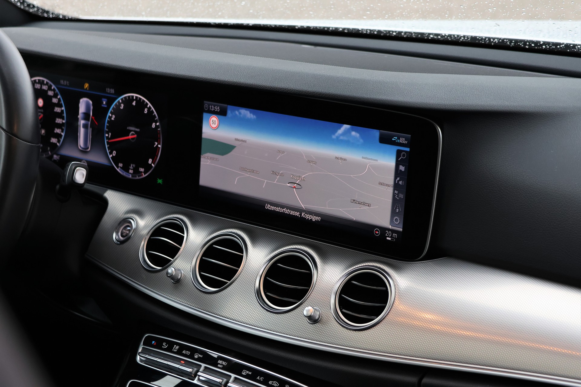 MERCEDES-BENZ E 200 Avantgarde 4 Matic 9G-Tronic (CH)-image-19