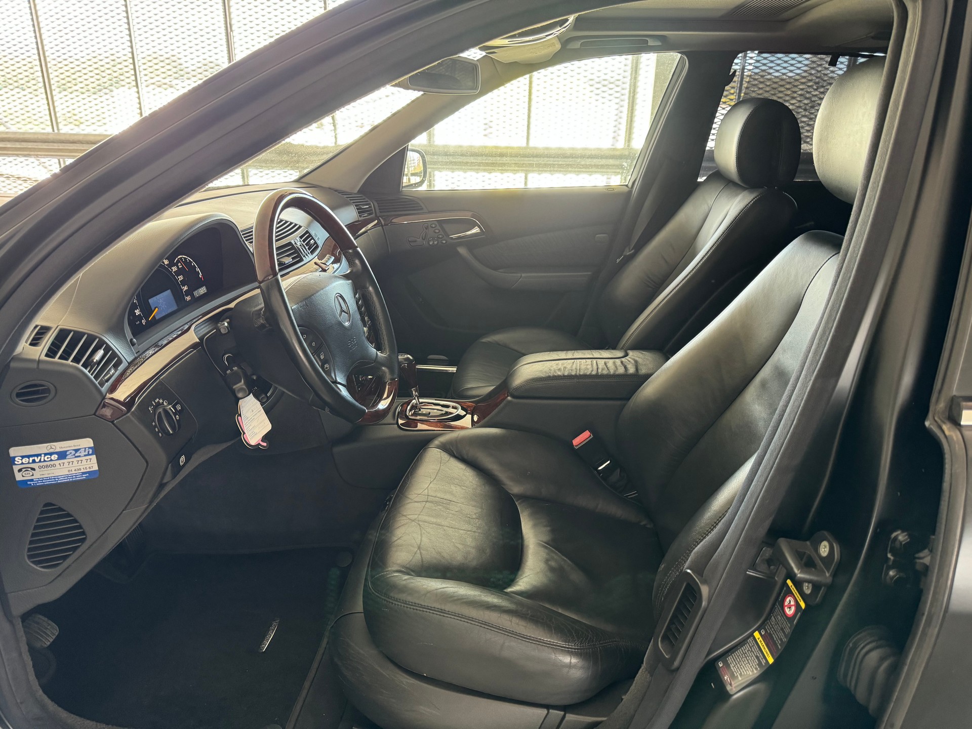 MERCEDES-BENZ S 500 4Matic-image-10