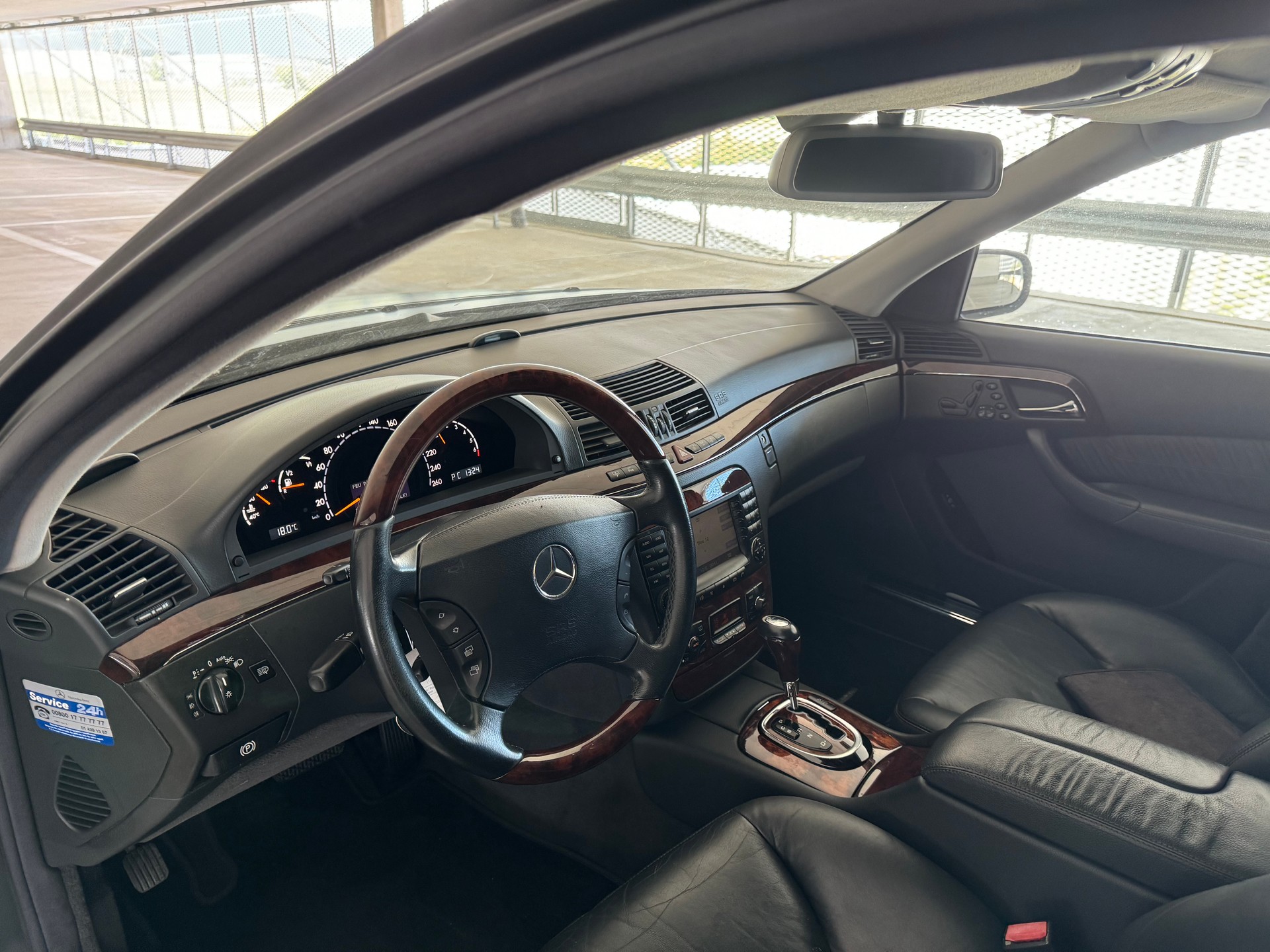 MERCEDES-BENZ S 500 4Matic-image-9