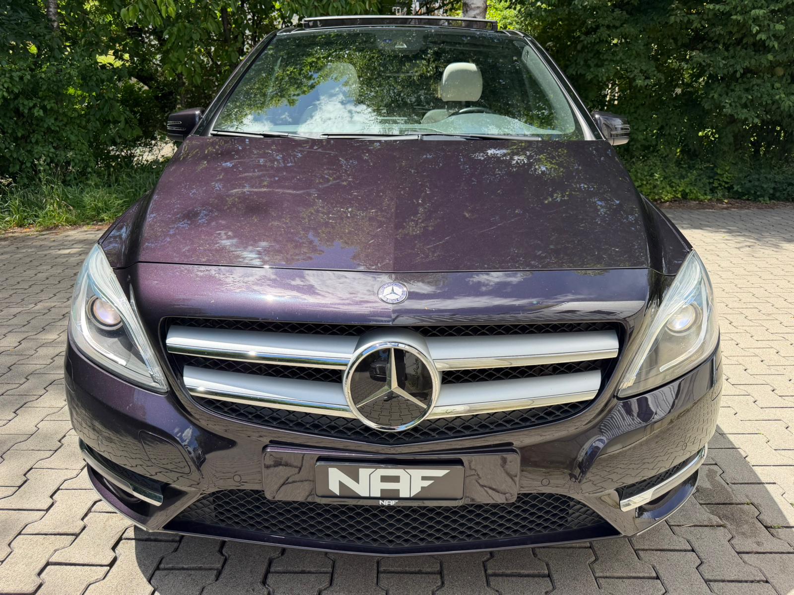 MERCEDES-BENZ B 180 7G-DCT-image-7