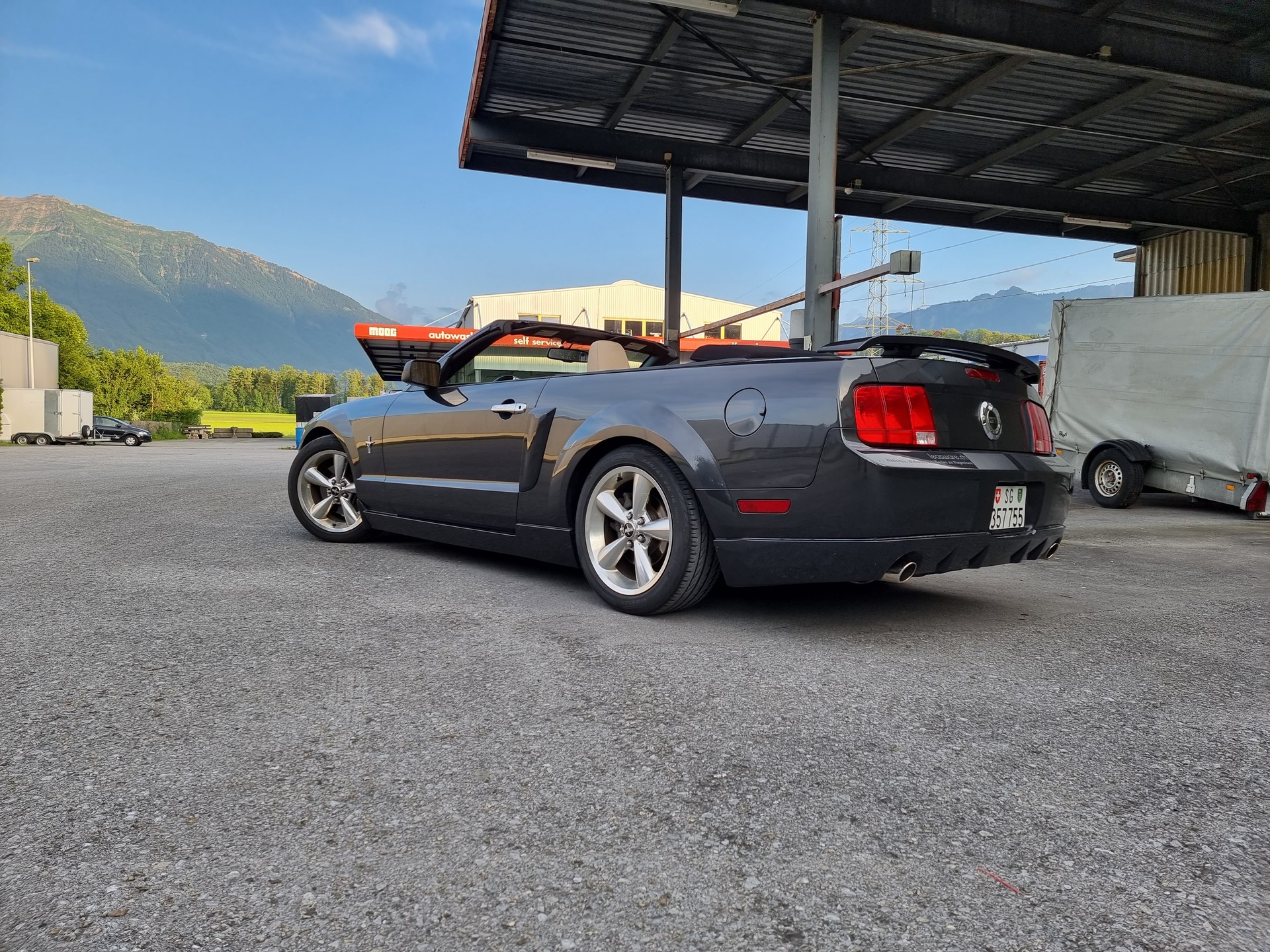 FORD MUSTANG-image-1