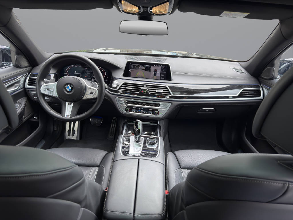 BMW 740d xDrive SAG-image-10