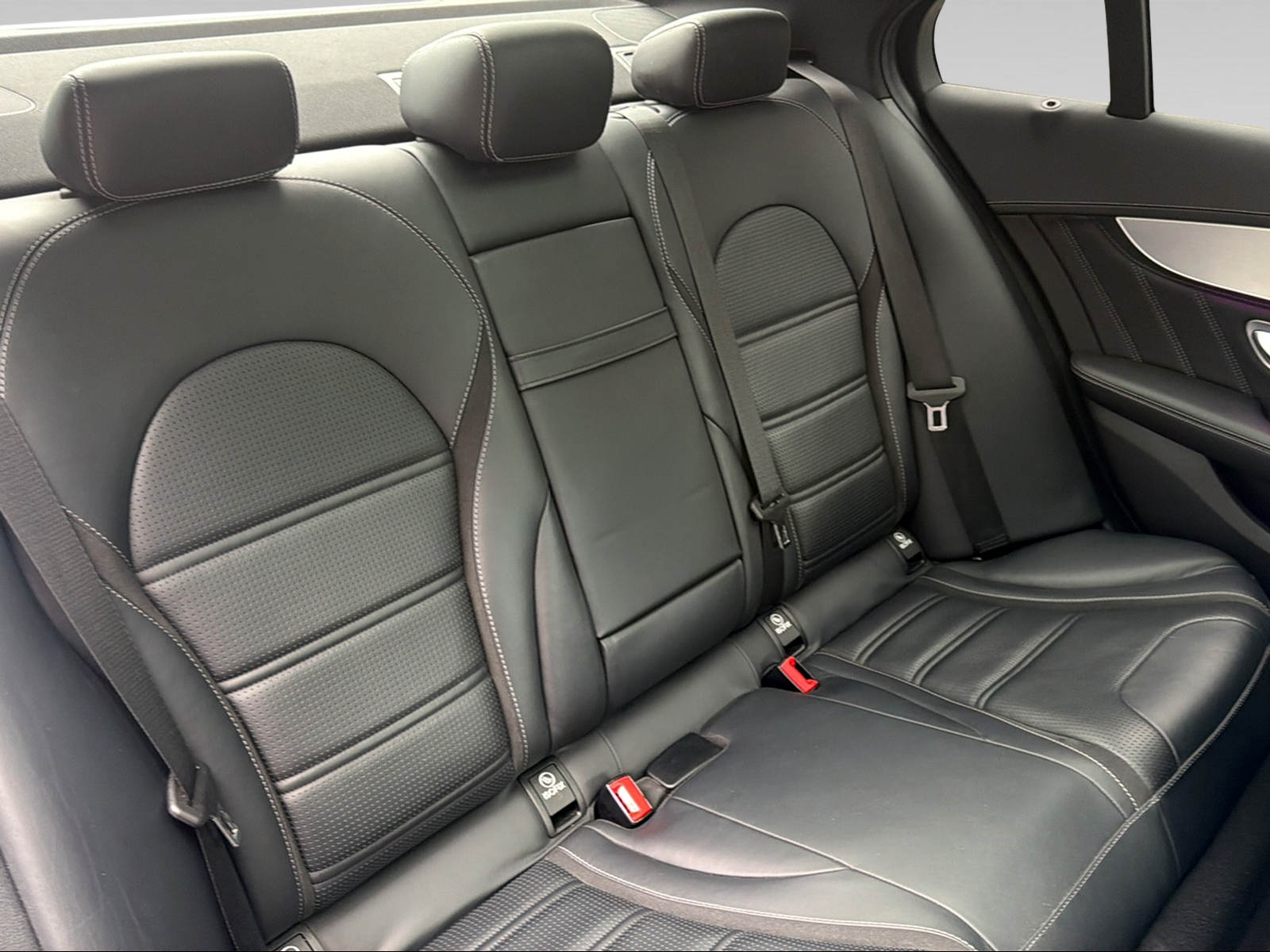 MERCEDES-BENZ C 63 AMG Speedshift-image-14