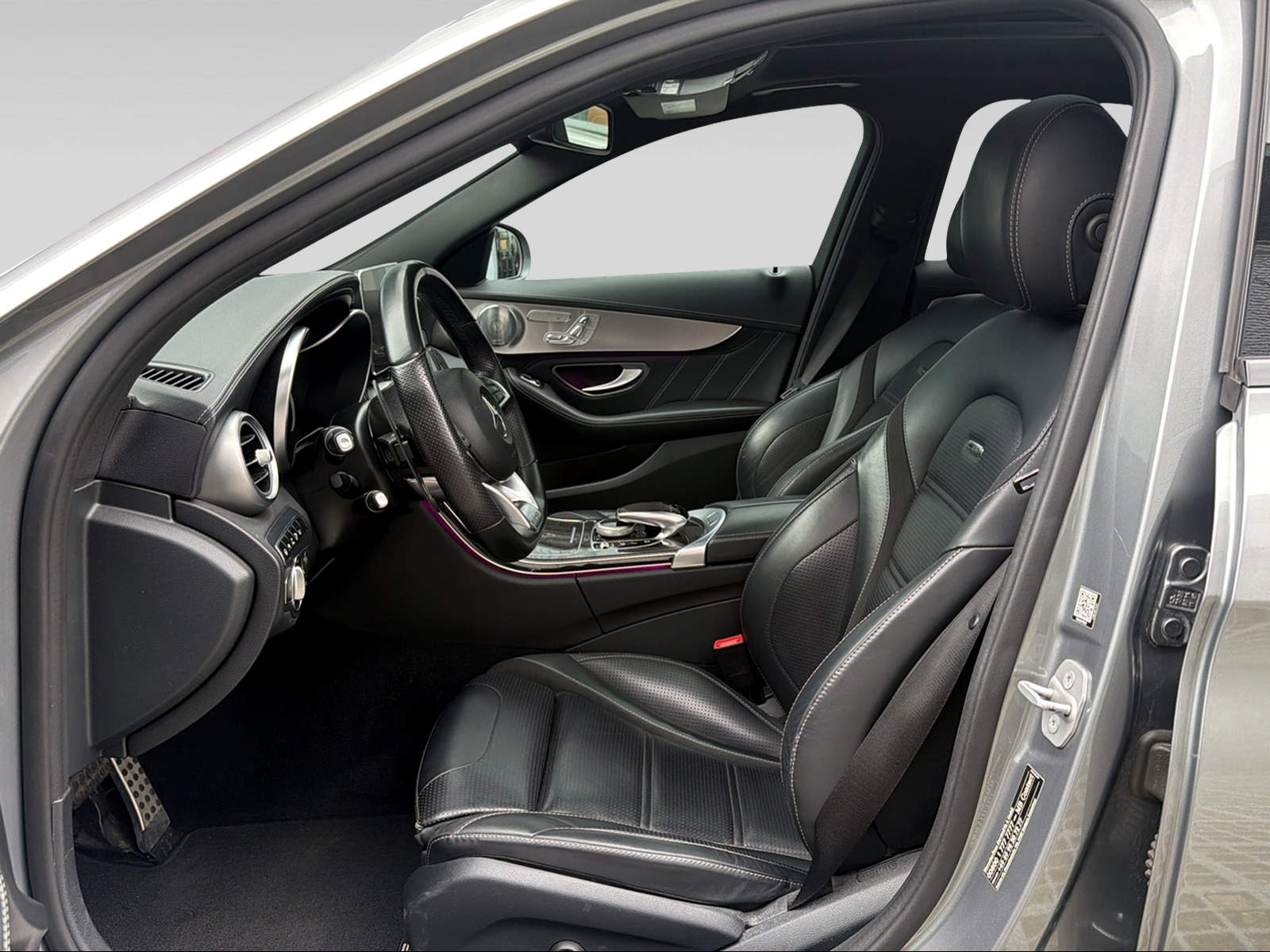 MERCEDES-BENZ C 63 AMG Speedshift-image-10