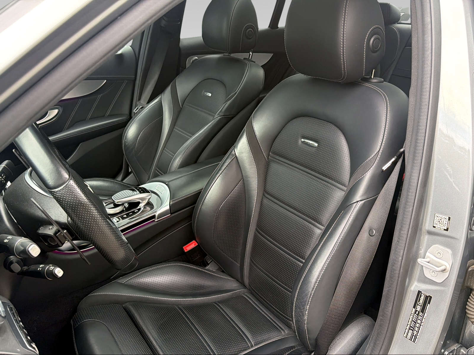 MERCEDES-BENZ C 63 AMG Speedshift-image-9