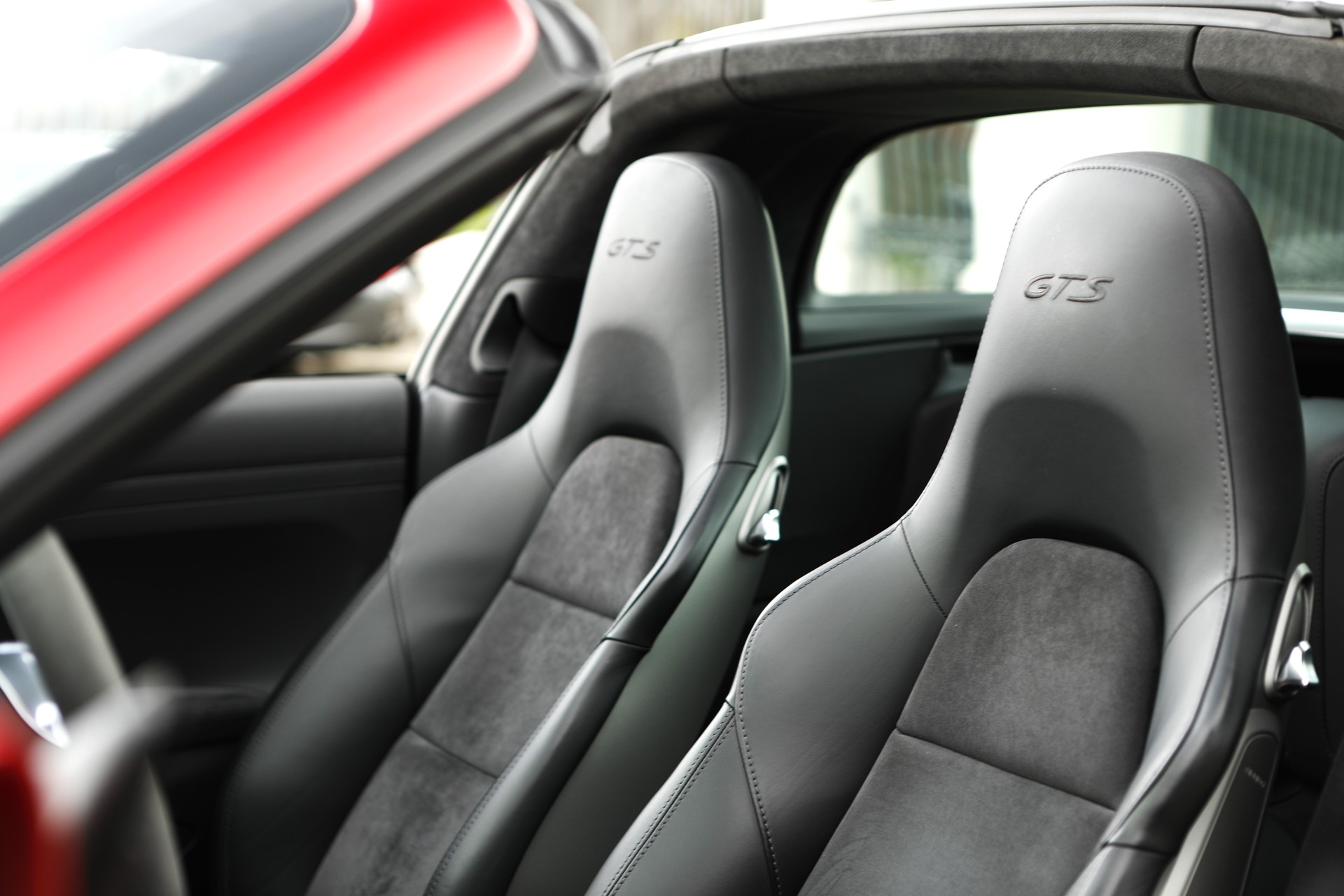 PORSCHE 911 Targa 4 GTS Boîte-manelle ( RARE )-image-14