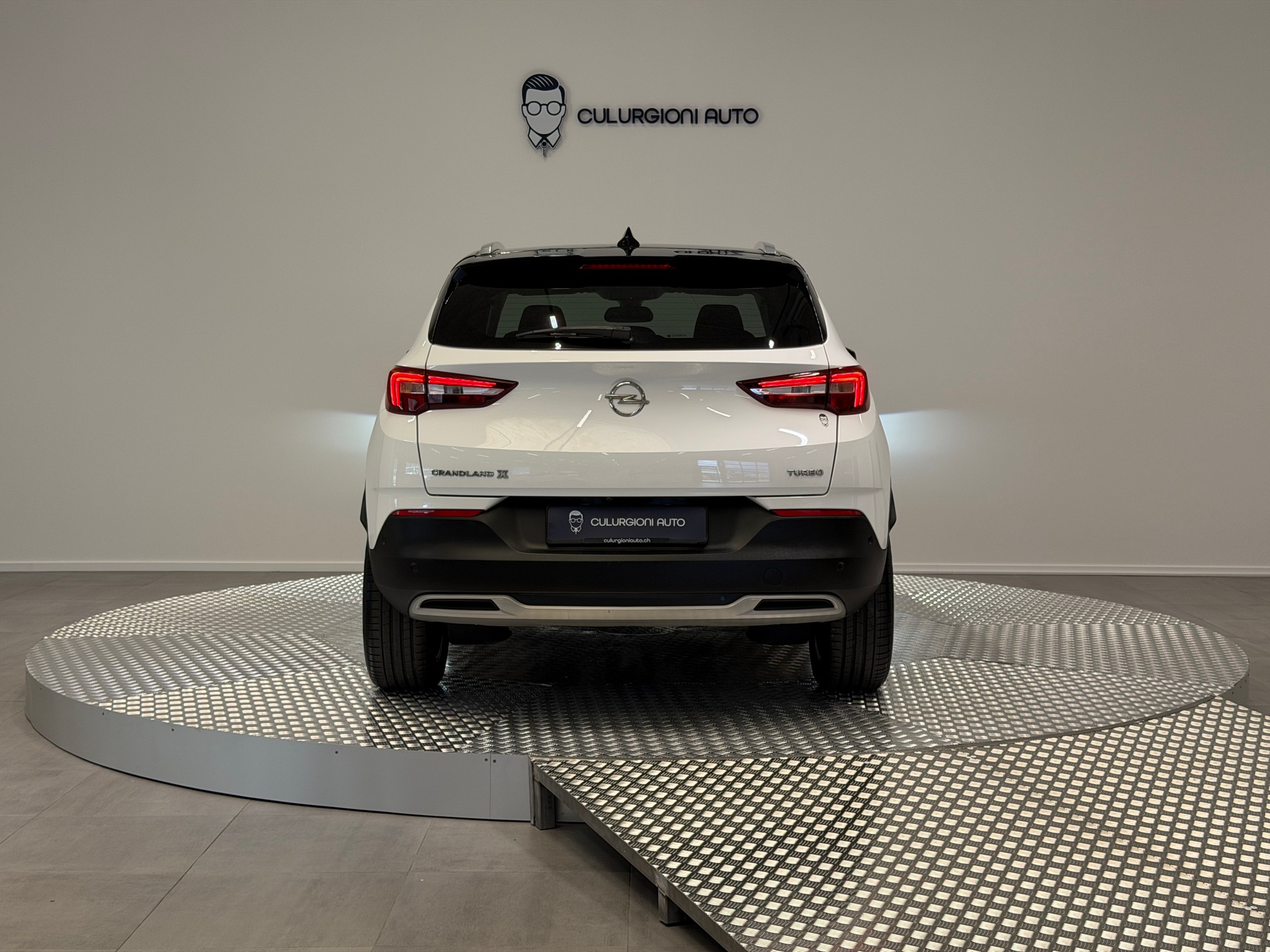 OPEL Grandland X 1.2i TP Ultimate-image-5