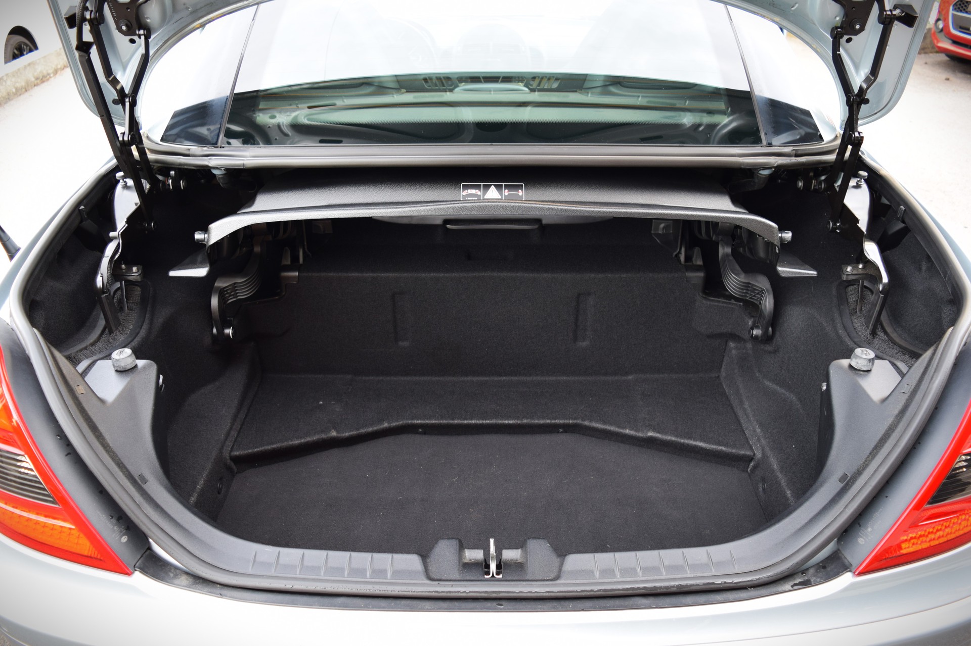 MERCEDES-BENZ SLK 300 (280) AMG Line 7G-Tronic-image-14
