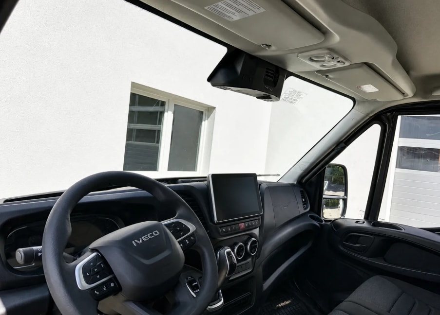 IVECO Daily 35 S 18H A8 Pritsche-image-3